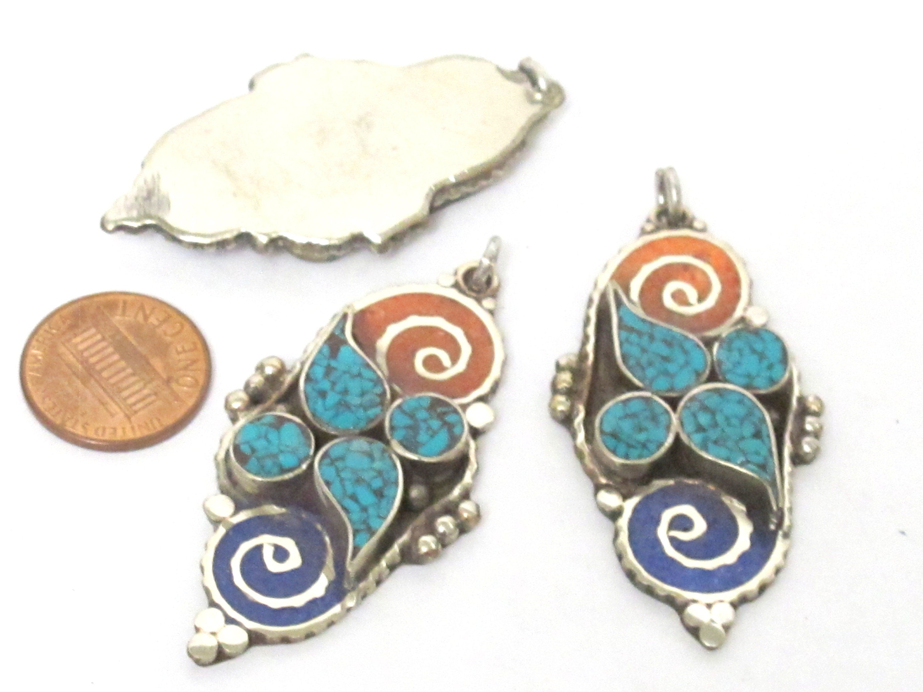 1 pendant - Nepal Tibetan silver double spiral coil floral design charm pendant with turquoise brass inlay salmon orange blue color - PM340H