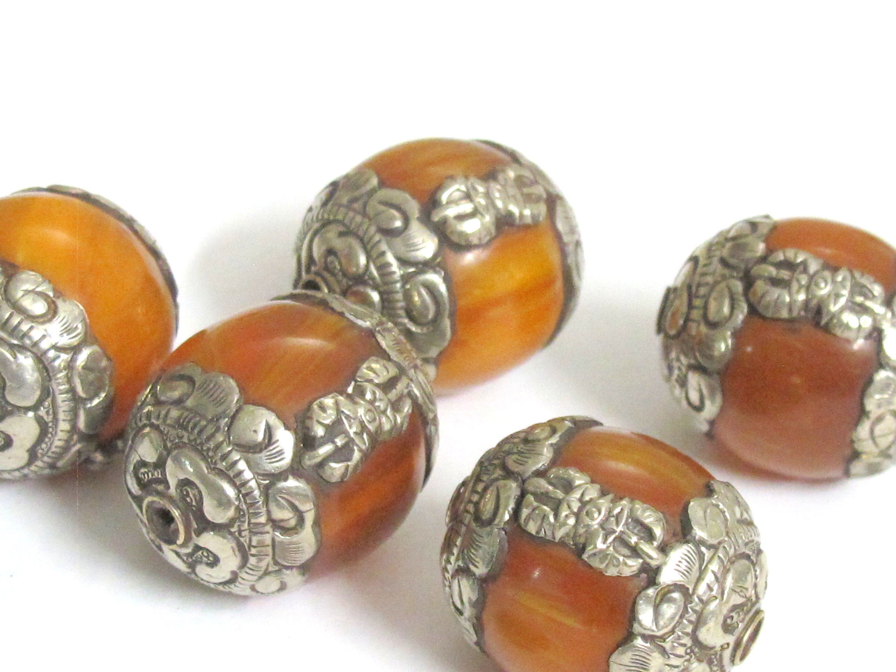 1 bead - Wholesale bulk Nepal beads Tibetan copal resin capped bead with tibetan silver dorje vajra symbol - BD473K