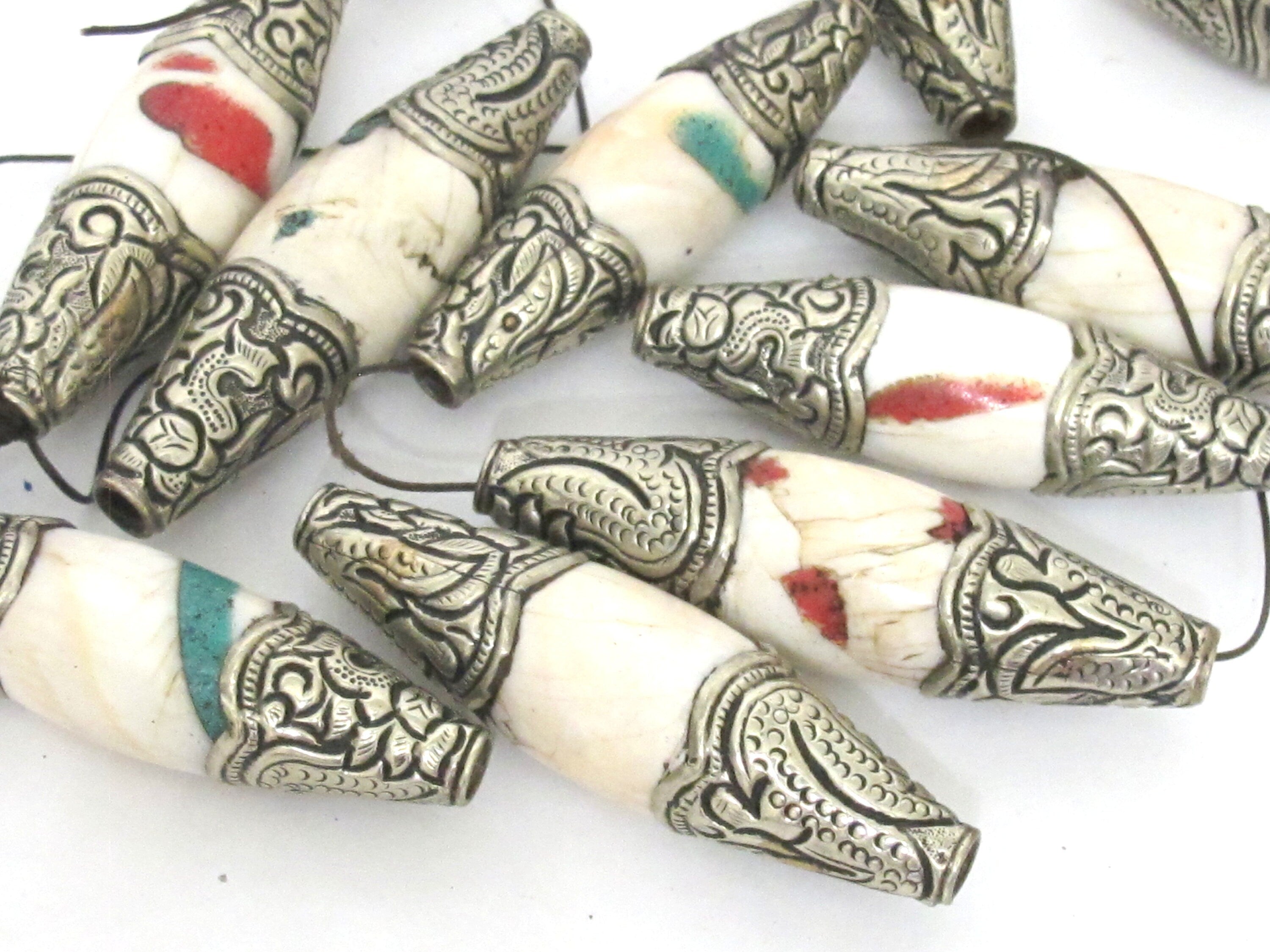 1 Bead - Large Long shape Tribal naga conch shell beads tibetan silver capped dragon design focal pendant beads Tibetan beads - CH077B