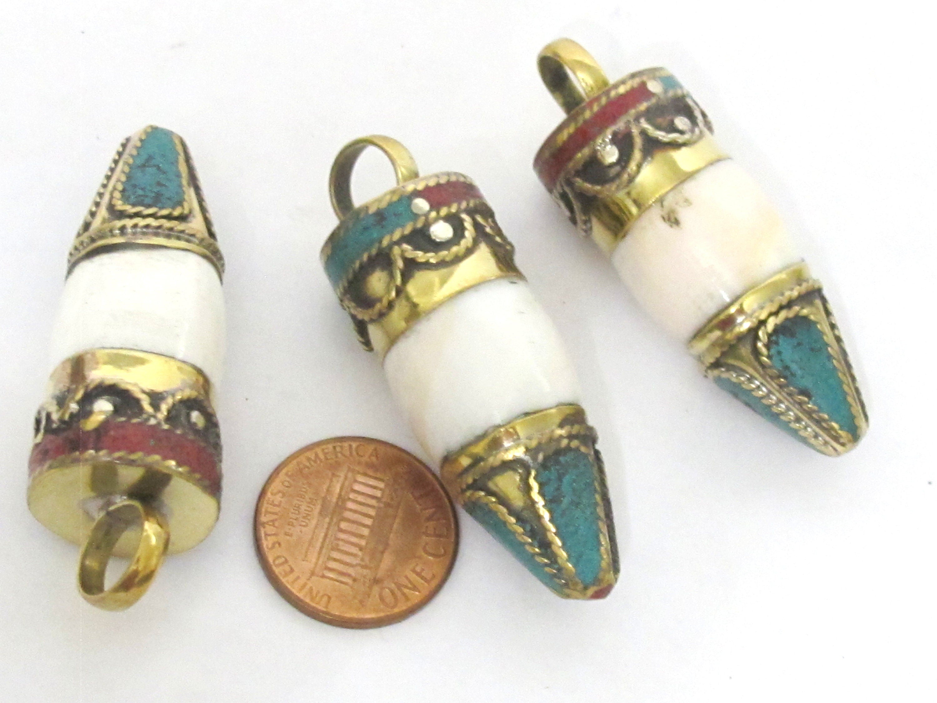 1 pendant - Unisex Tibetan pendant Ethnic tibetan Nepal naga conch shell point bullet shape brass capped pendant turquoise inlay - PM277K