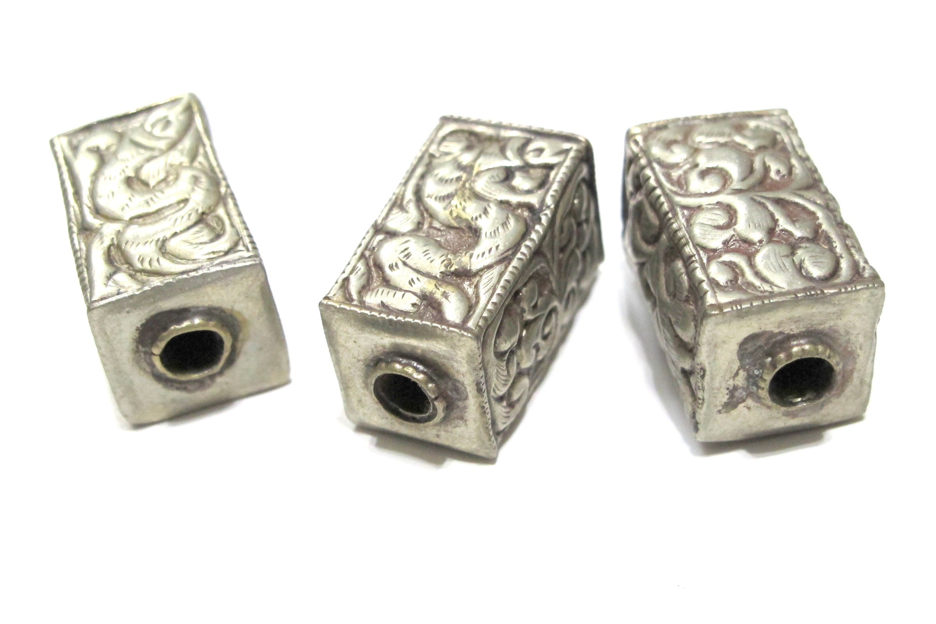 1 BEAD - Ethnic Tibetan beads Nepal bead Rectangular cube shape Tibetan silver repousse floral animal design bead Nepalbeadshop- BD339