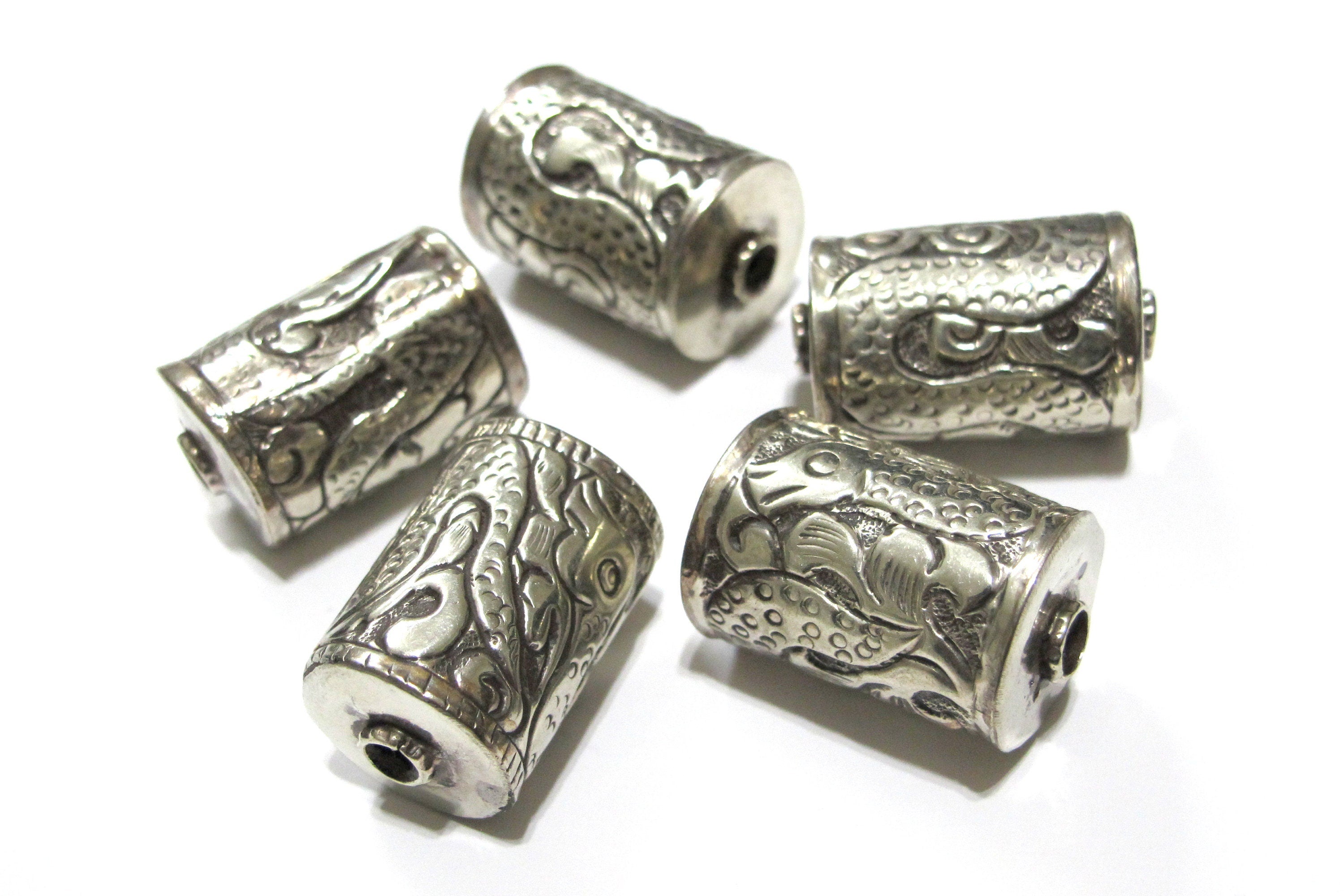 1 Bead - Ethnic tibetan bead Nepal bead Tibetan silver bead snake design cylinder focal pendant bead antiqued silver finish BD141