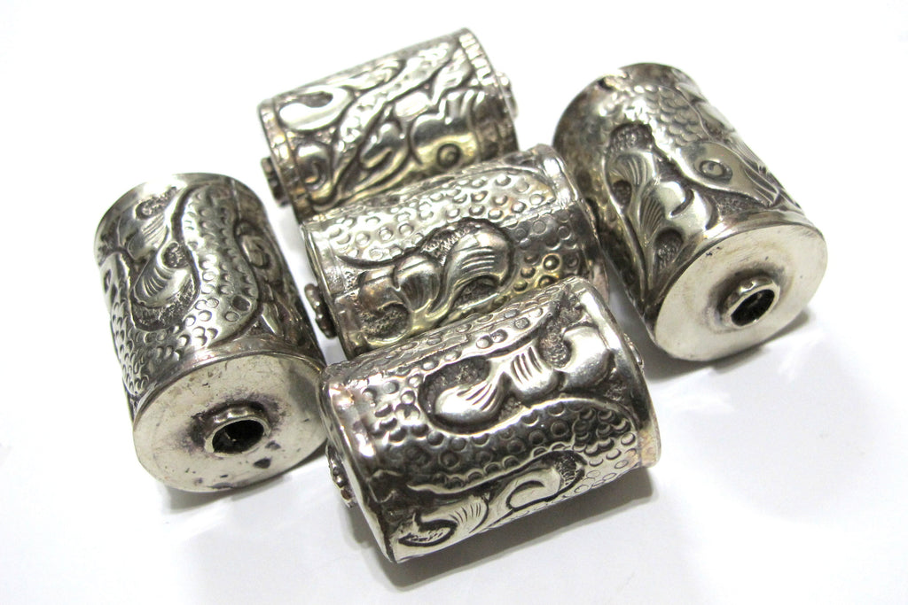 1 Bead - Ethnic tibetan bead Nepal bead Tibetan silver bead snake design cylinder focal pendant bead antiqued silver finish BD141