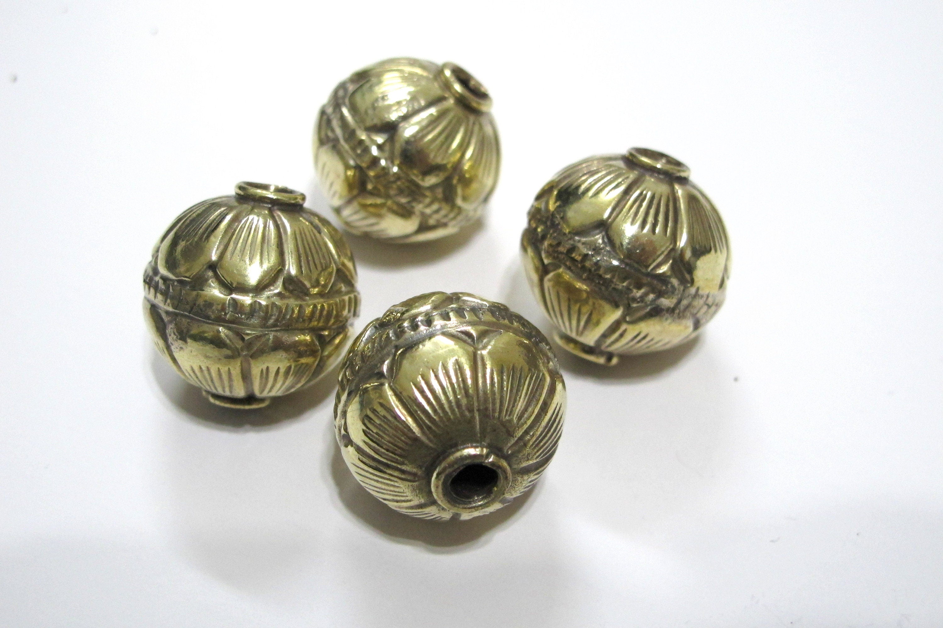 1 BEAD - Large Size 19 -20 mm Tibetan brass repousse floral design oval rondele shape beads Nepal beads Tibetan beads lotus beads BD996