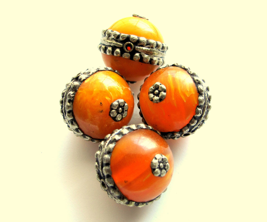 1 BEAD - Tibetan antiqued silver finish encased thick Resin bead Nepal focal beads - BD458