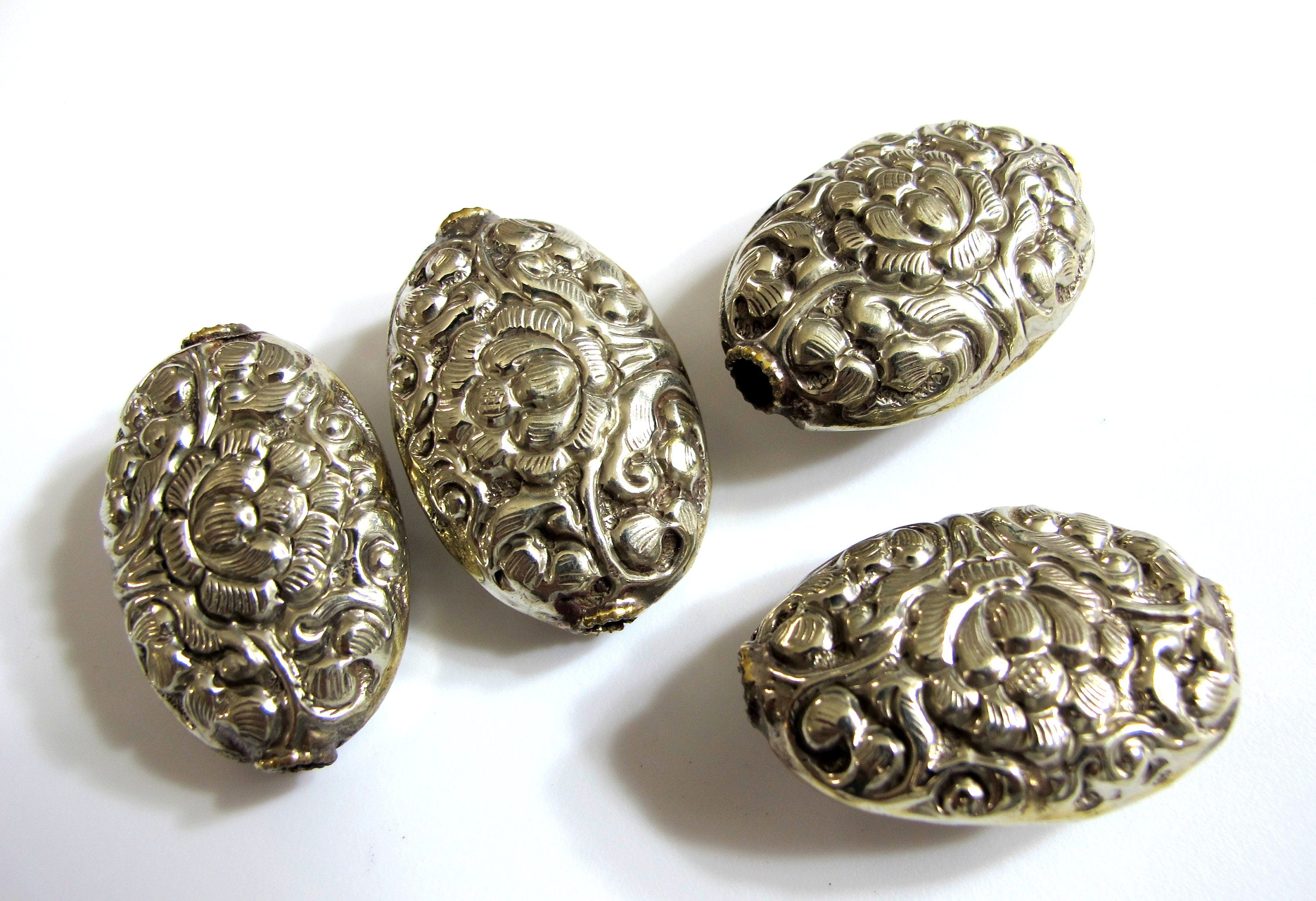 1 Bead - Lotus beads Ethnic tibetan silver bead Nepal bead Large Tibetan silver repousse lotus floral design focal bead- BD460