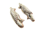 2 pieces 1 pair - Ethnic Tibetan antiqued silver finish lightweight bird shape charm pendants - PM621A