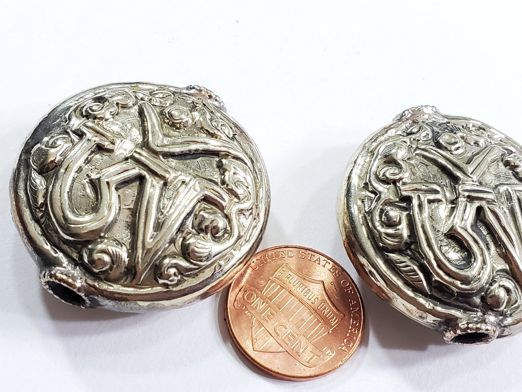 1 Bead - Large size Tibetan silver OM inscribed floral repousse beads round disc shape om aum mantra yoga meditation bead supply - BD140A
