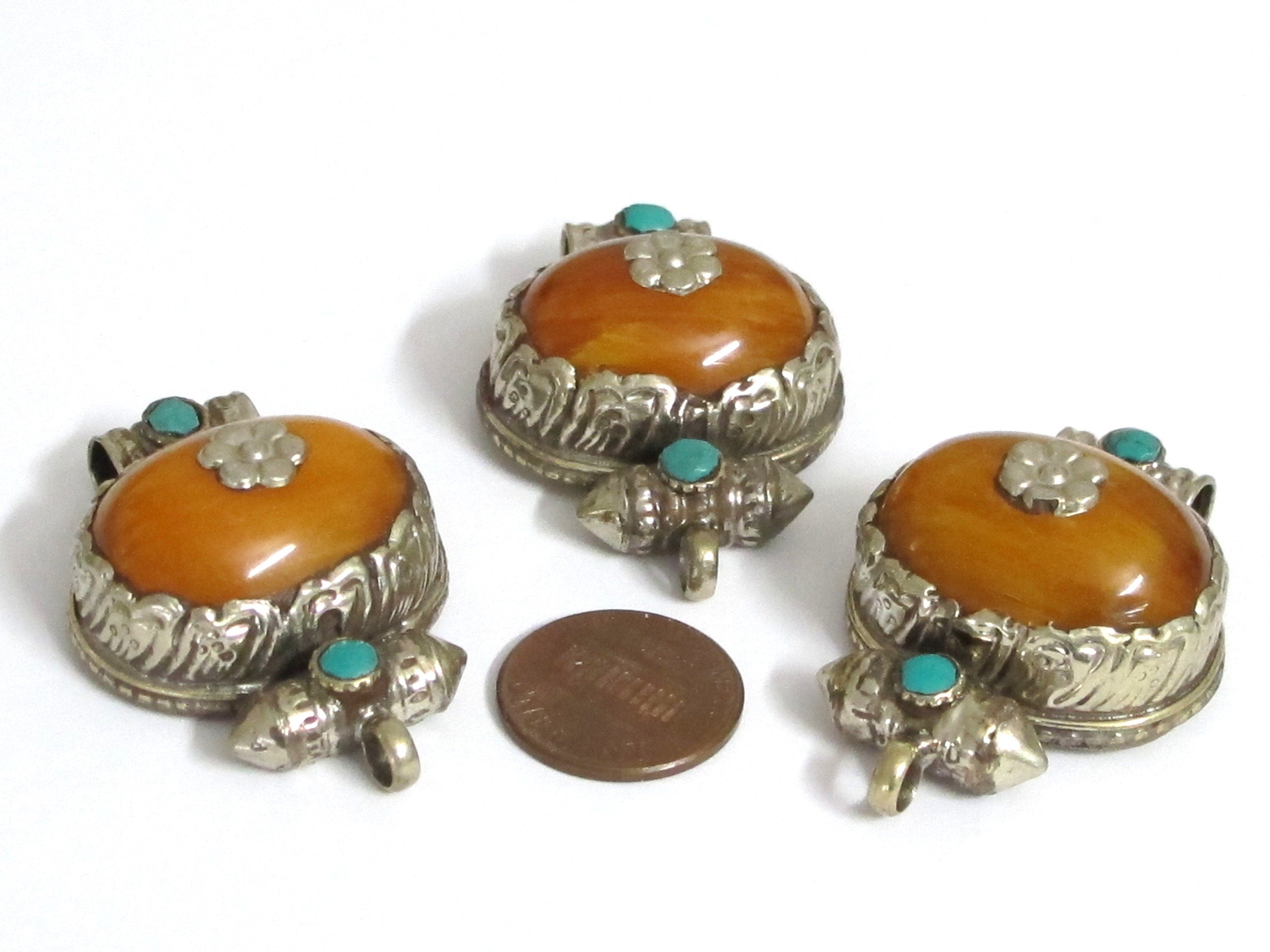 Tibetan copal resin double bail pendant - ethnic Nepal Tibetan dragon phoenix carving jewelry making supplies nepalbeadshop -- PM395E