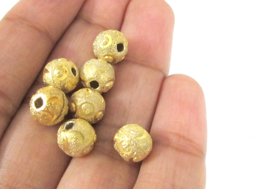 2 Beads- Gold color plated ethnic round oval shape beads- 8 mm - BD562D