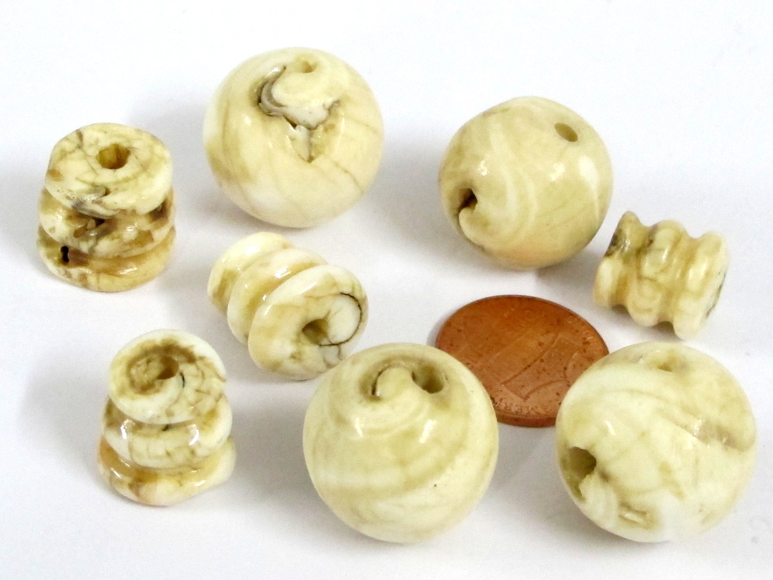 1 Guru Bead 3 hole shell bead for mala making connector tibetan bead shell guru beads Nepal nepalbeadshop - GB071