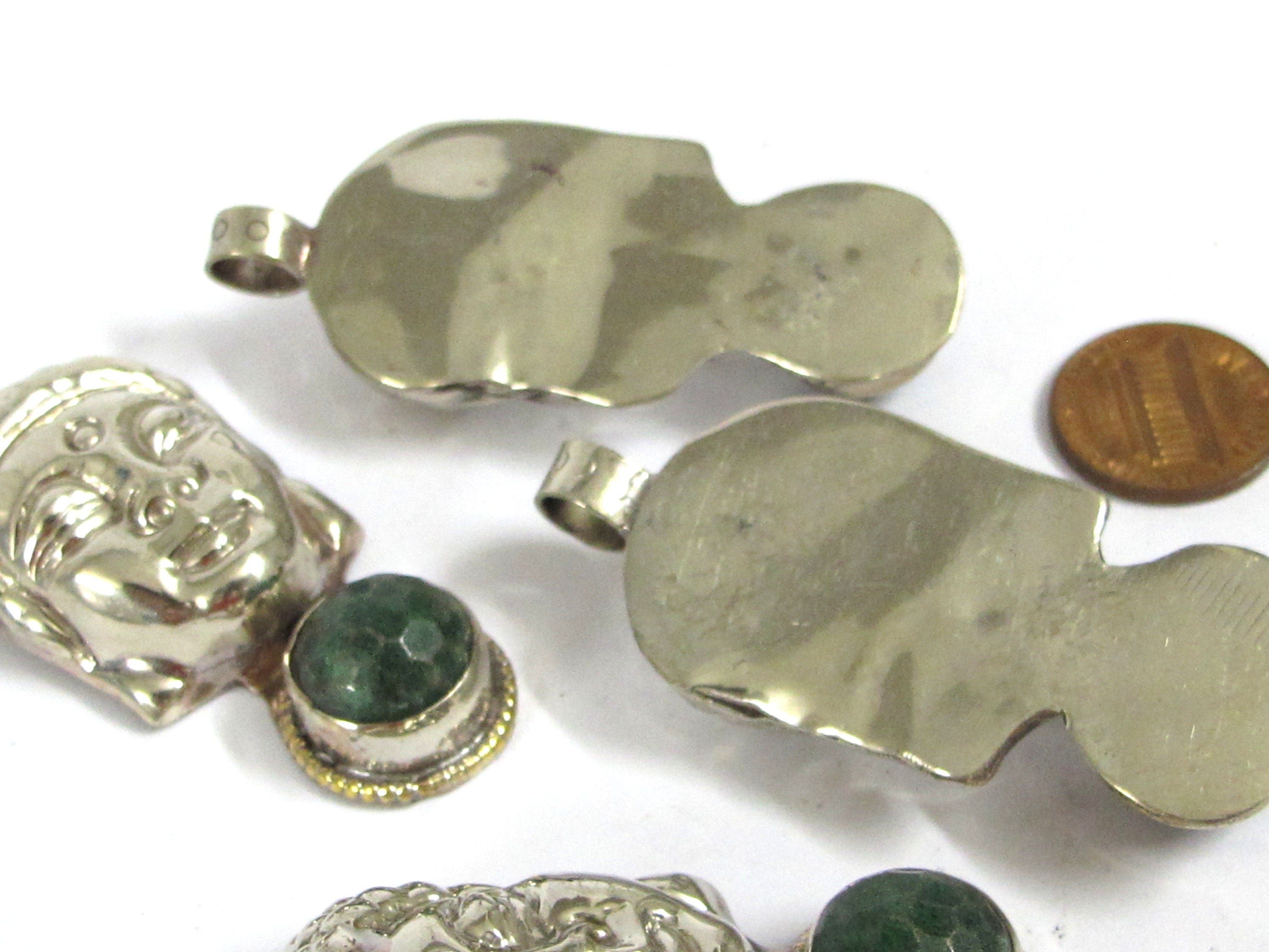1 pendant - Special Sale Beautiful Buddha head pendant with faceted green agate gemstone inlay Tibetan Nepal Buddha pendant - PM532C
