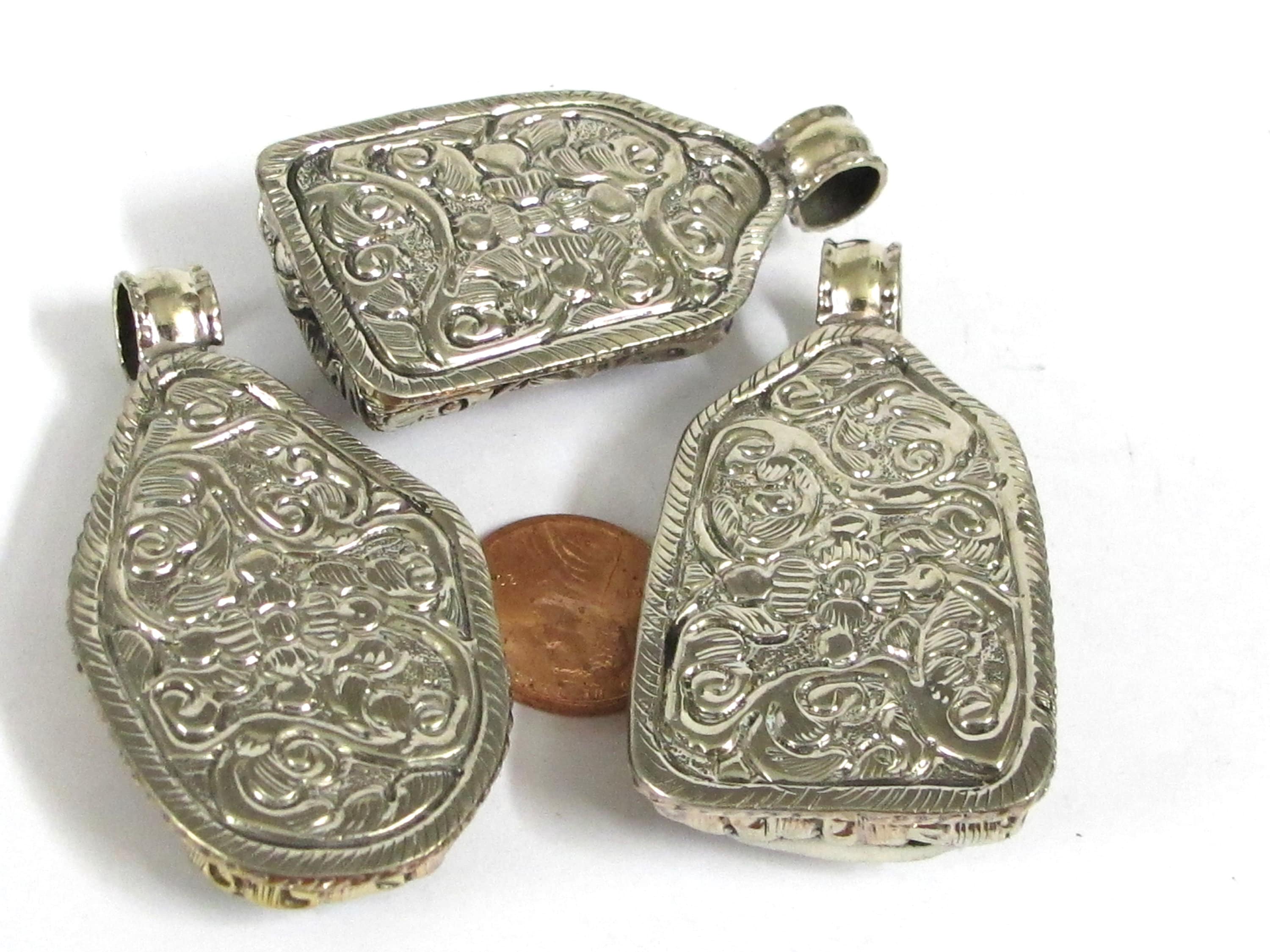 1 Pendant -Large carved bone Shiva Buddha pendants with floral carving on reverse side Tibetan Nepal ethnic supplies - PB010C
