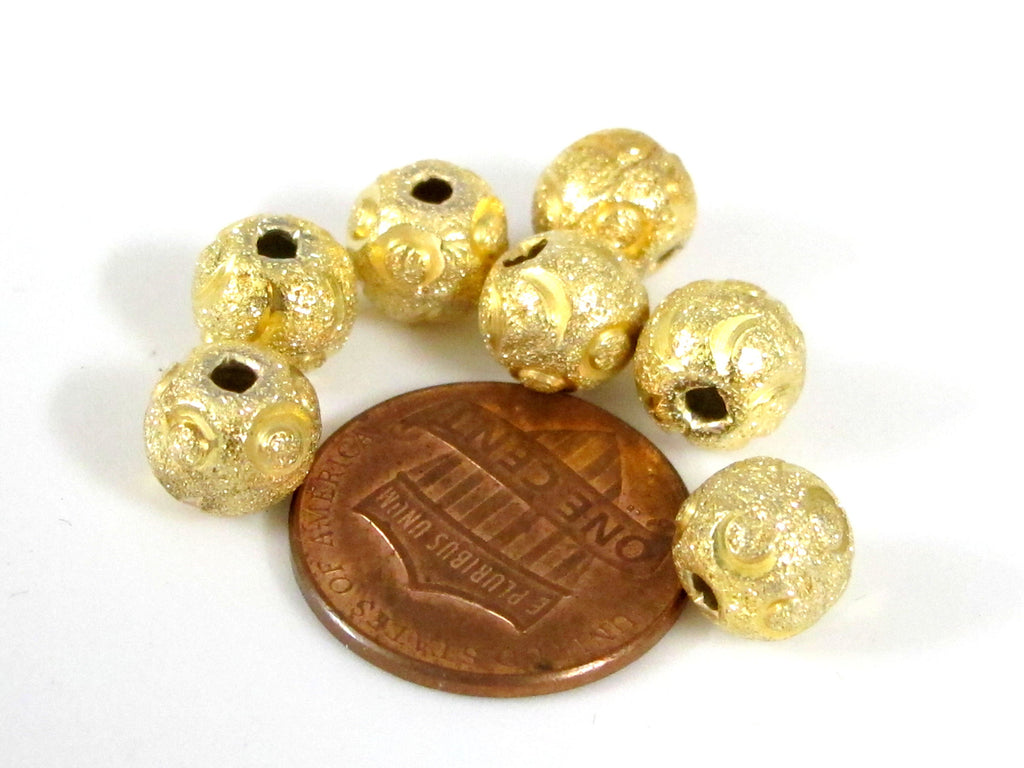 2 Beads- Gold color plated ethnic round oval shape beads- 8 mm - BD562D