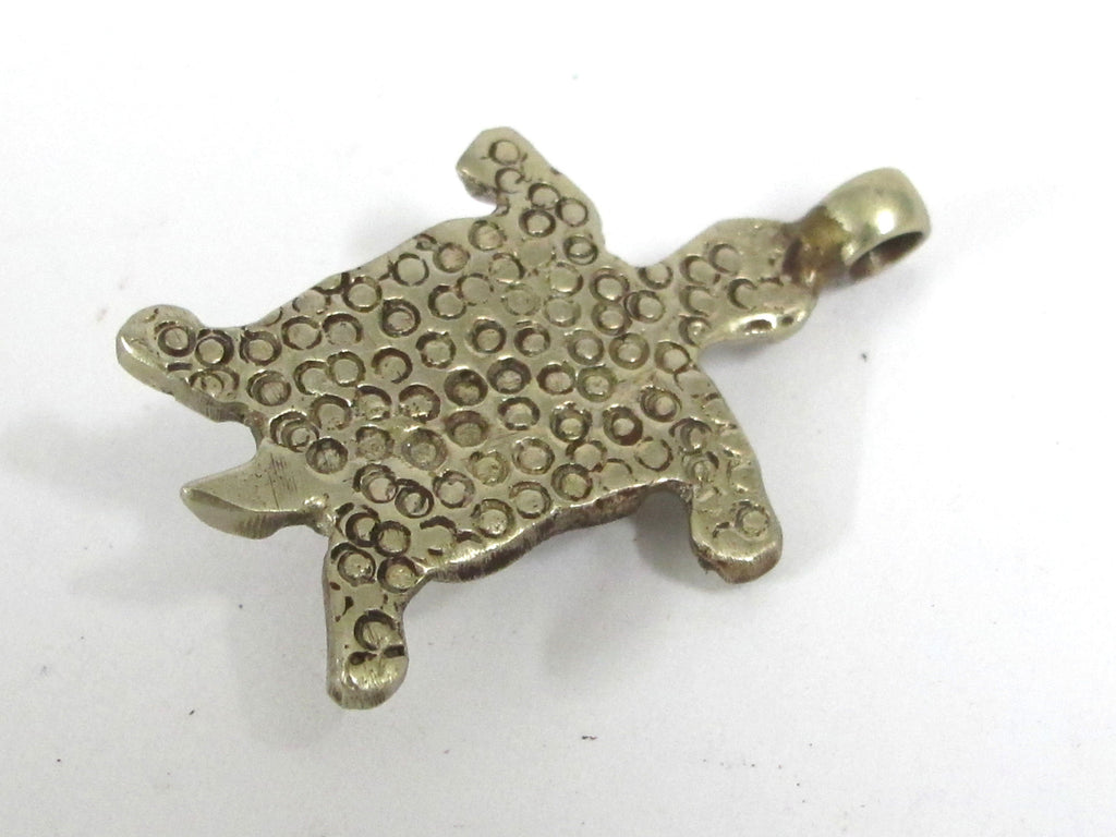 Tibetan silver turtle pendant with inlay and skin design carving on reverse side - PM623B
