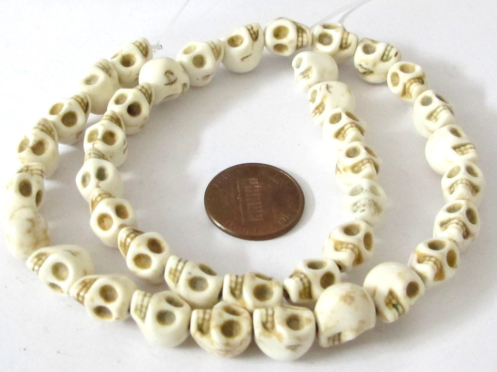 1 strand -Skull beads -White cream colorl howlite gemstone thick skull beads halloween skeleton decor beads 8 mm x 10 mm - GM444G