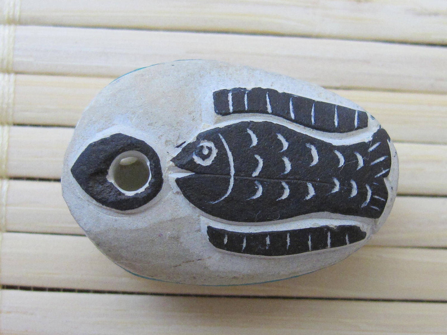 Tibetan Om fish reversible focal pendant bead-PB009