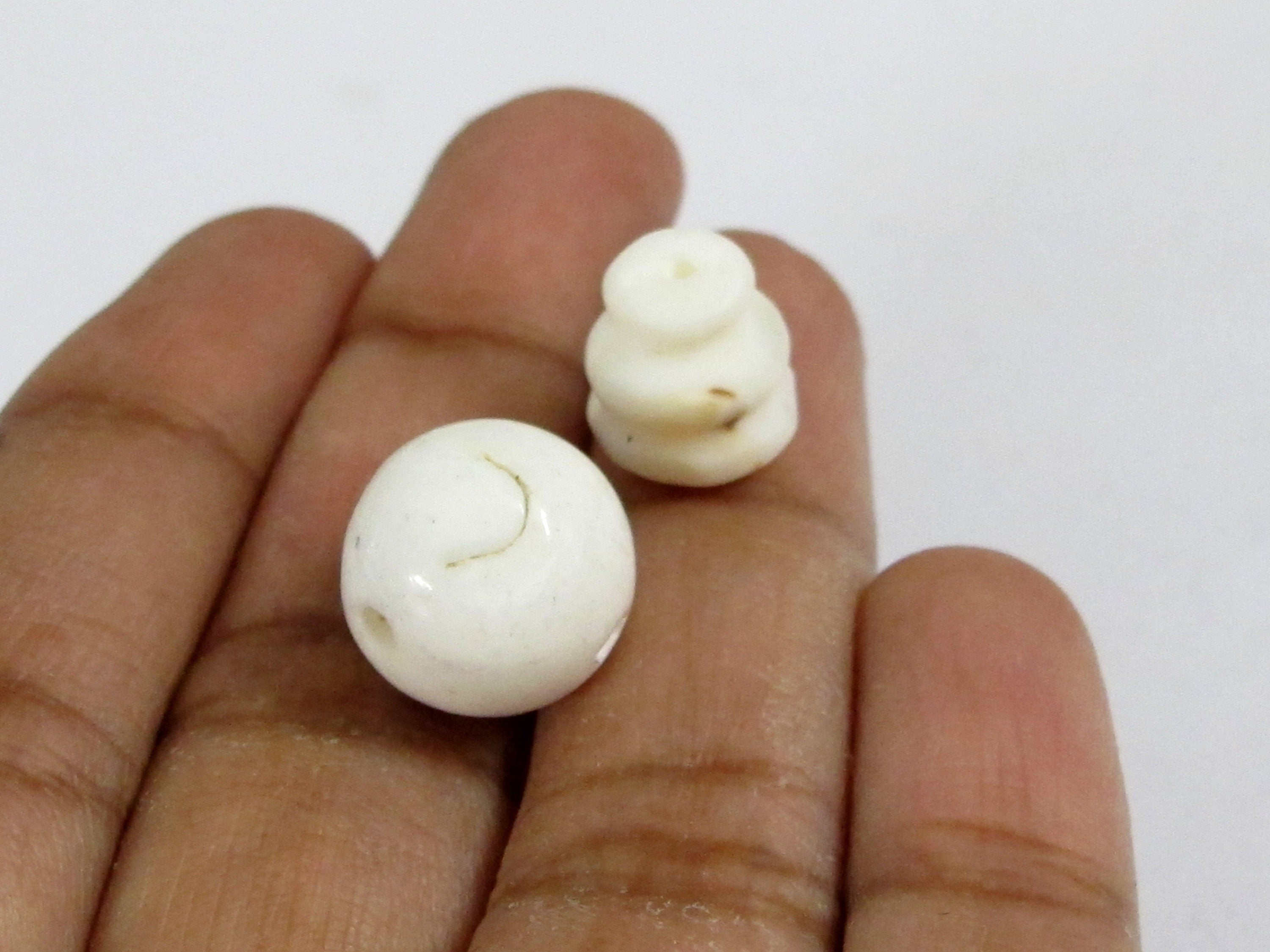 2 shell Guru Beads - 3 hole bead for mala making connector tibetan bead white color shell guru beads Nepal nepalbeadshop - GB070