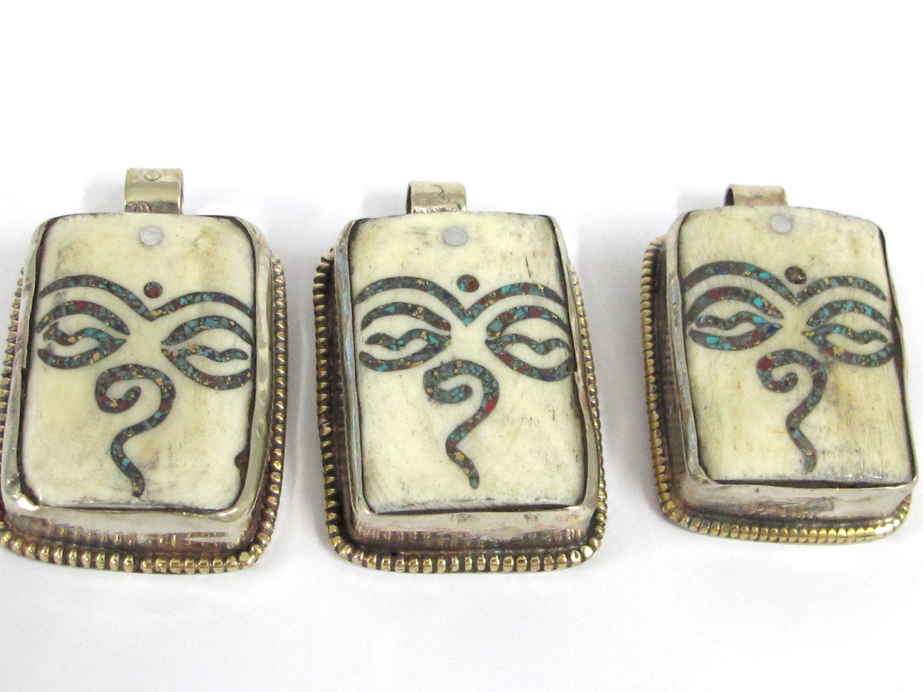 1 Tibetan Buddha eye pendant - Ethnic Tibetan cream color Buddha eye pendant with turquoise inlay Nepal bone pendant - PB016B