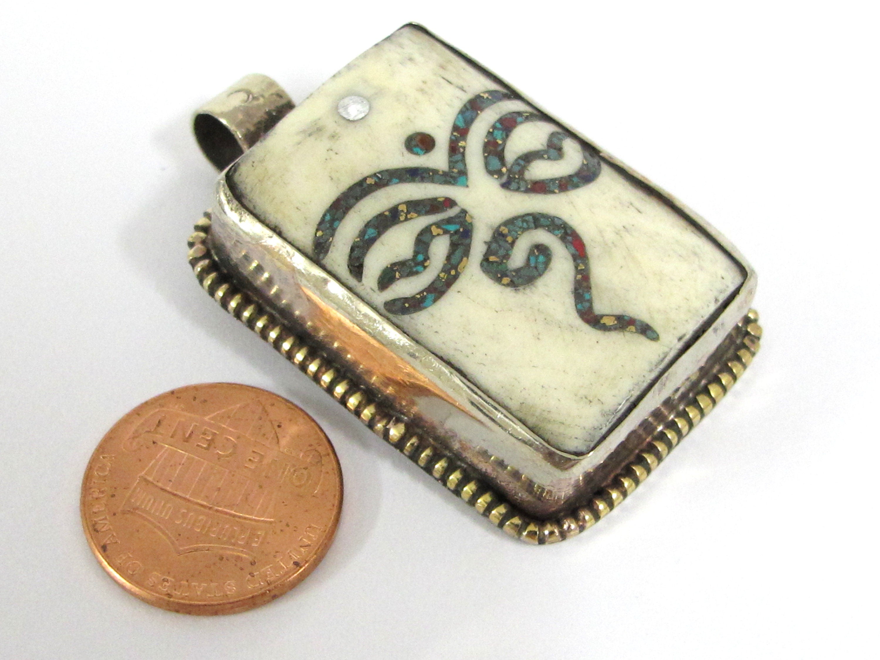 1 Tibetan Buddha eye pendant - Ethnic Tibetan cream color Buddha eye pendant with turquoise inlay Nepal bone pendant - PB016B