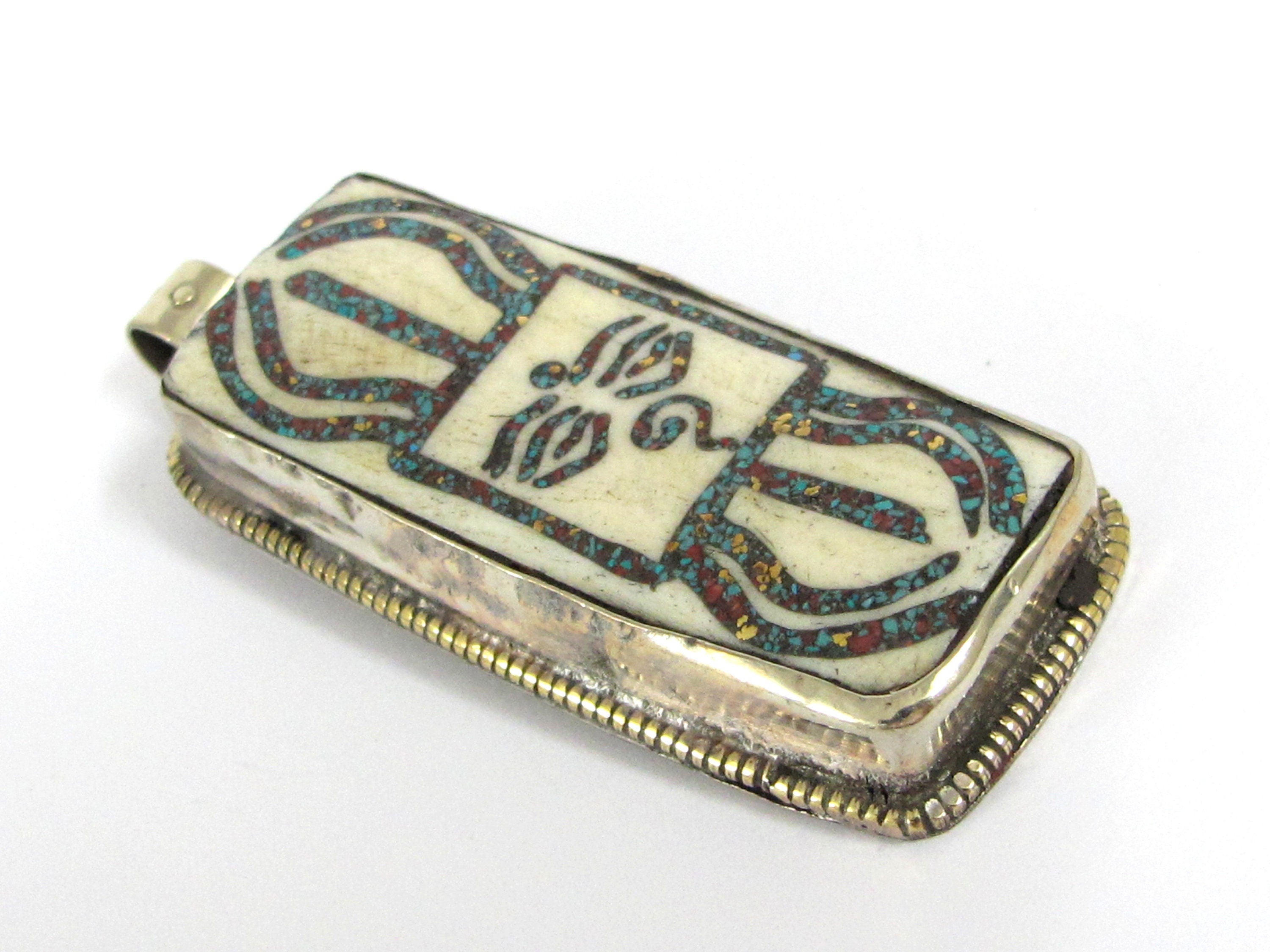 1 Tibetan Dorje Vajra Buddha eye pendant - Ethnic cream color Dorje Buddha eye pendant turquoise inlay Nepal bone pendant - PB016C