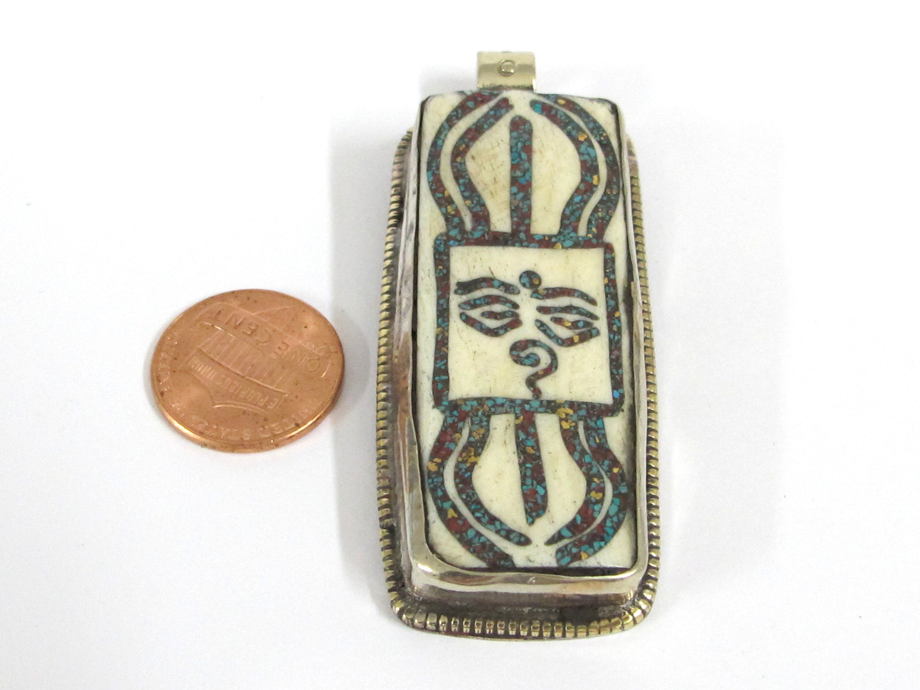 1 Tibetan Dorje Vajra Buddha eye pendant - Ethnic cream color Dorje Buddha eye pendant turquoise inlay Nepal bone pendant - PB016C