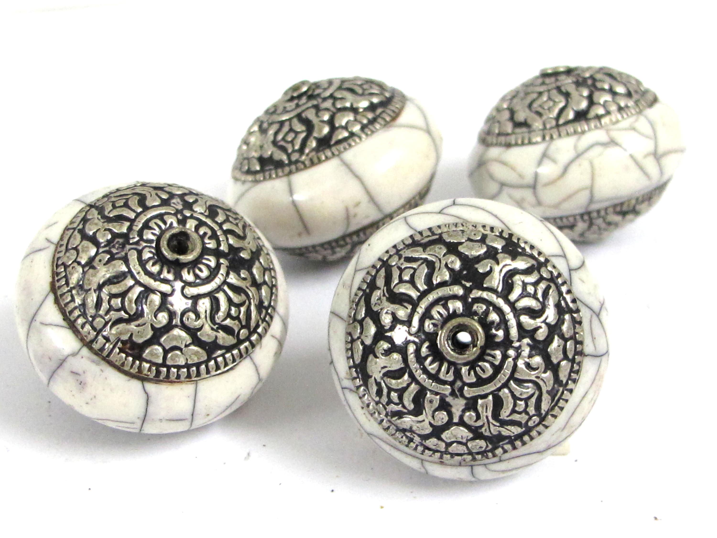 1 Bead -Large Tibetan white crackle resin capped bead with tibetan double dorje vajra symbol - BD977B