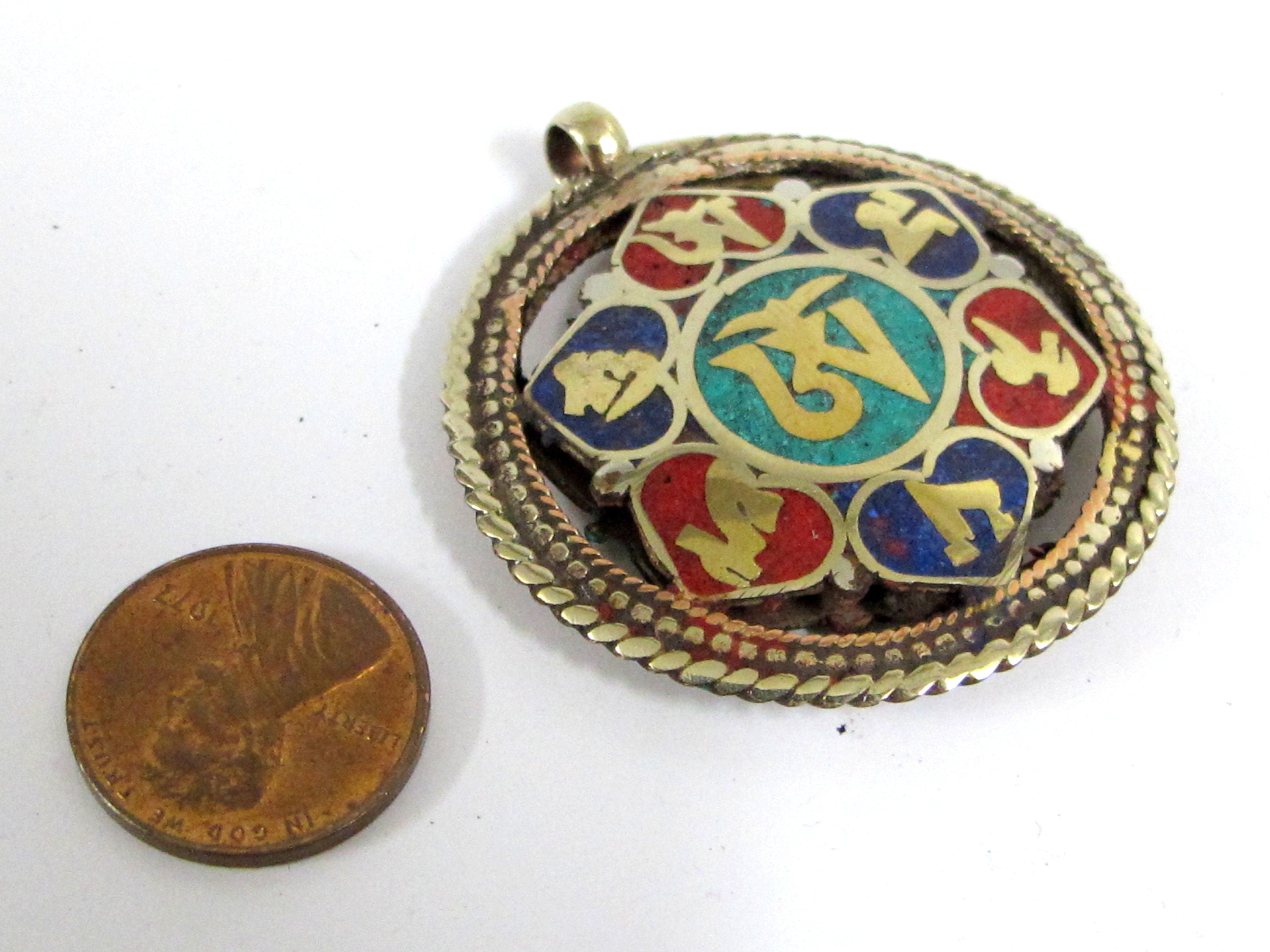 1 Pendant - Reversible Om and Kalachakra mantra Brass filigree pendant lapis turquoise inlay aum prayer pendantfrom Nepal - PM529H