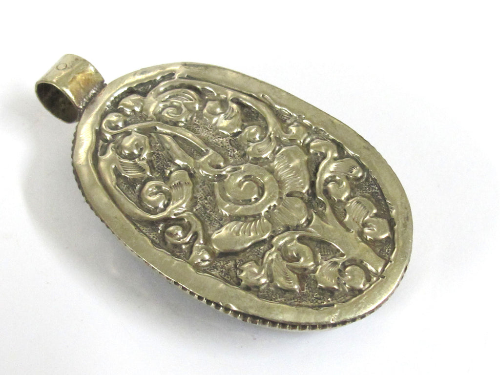 1 Pendant Tibetan Nepal flashy Labradorite gemstone pendant with flower carving on other side nepalbeadshop PM599LA