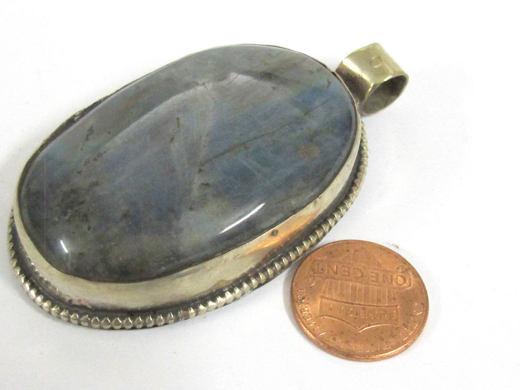 1 Pendant Tibetan Nepal flashy Labradorite gemstone pendant with flower carving on other side nepalbeadshop PM599LA