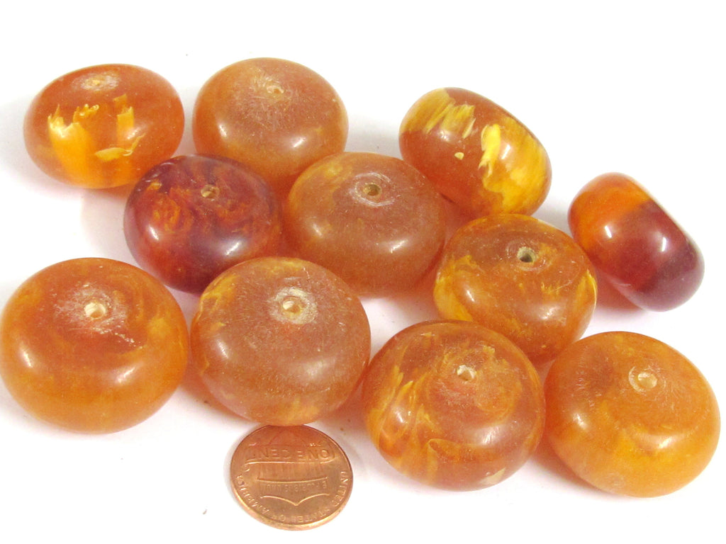 2 beads - Tibetan copal resin beads Large wide disc shape light weight Tibetan resin beads 27 -29 mm wide - BD664M
