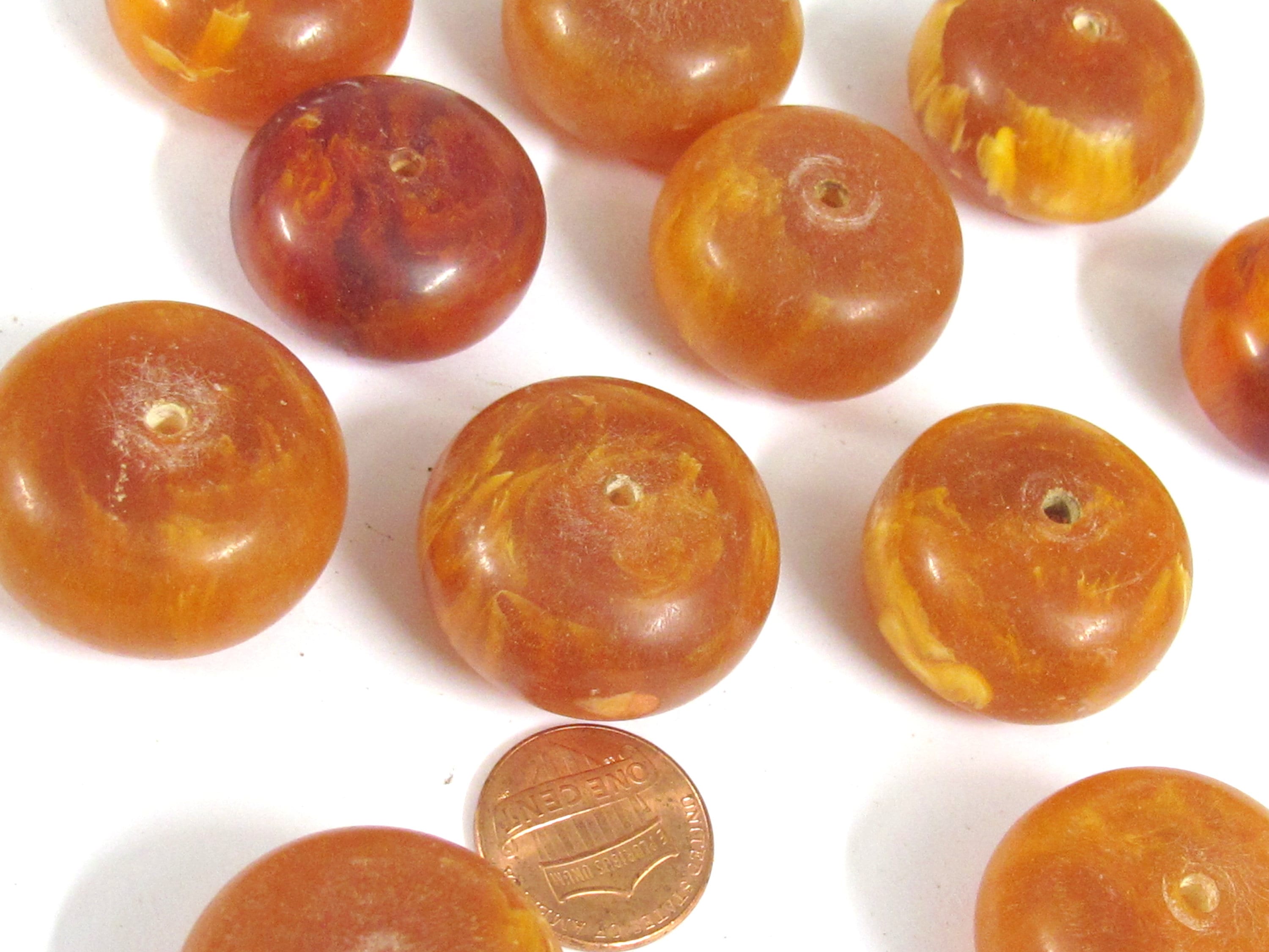 2 beads - Tibetan copal resin beads Large wide disc shape light weight Tibetan resin beads 27 -29 mm wide - BD664M