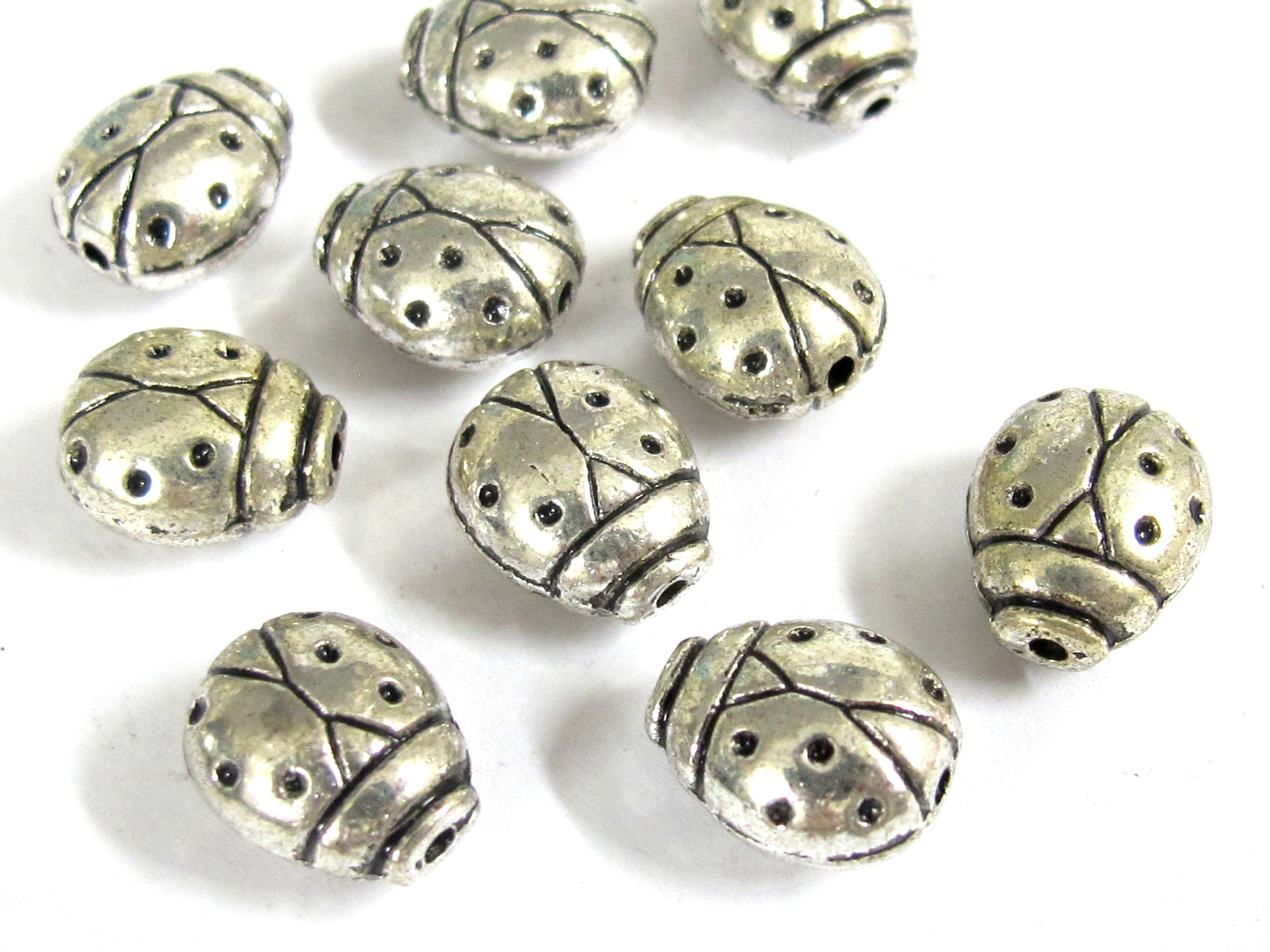8 Beads - Cute small size lady bug shaped metal beads antiqued silver tone - BD913L