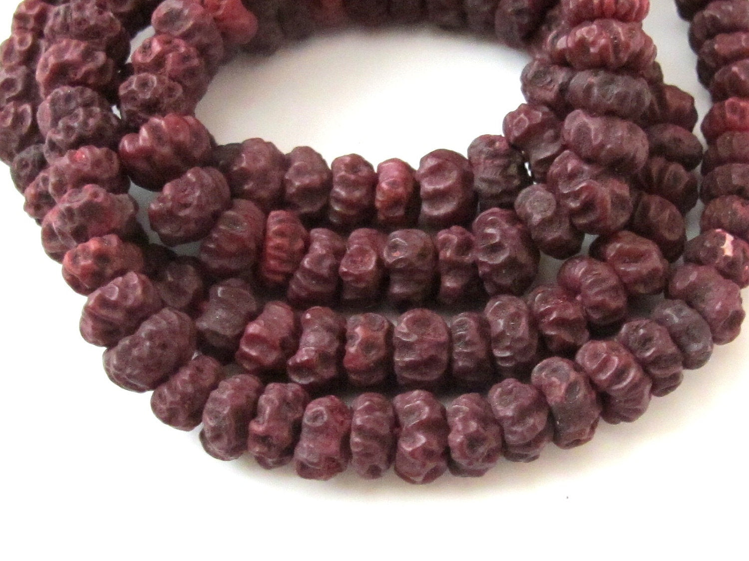 25 Beads-Natural seed beads from Nepal - NB024