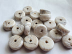 5 Beads - Ethnic Naga natural conch shell flat disc beads 17 - 18 mm size - CH047T