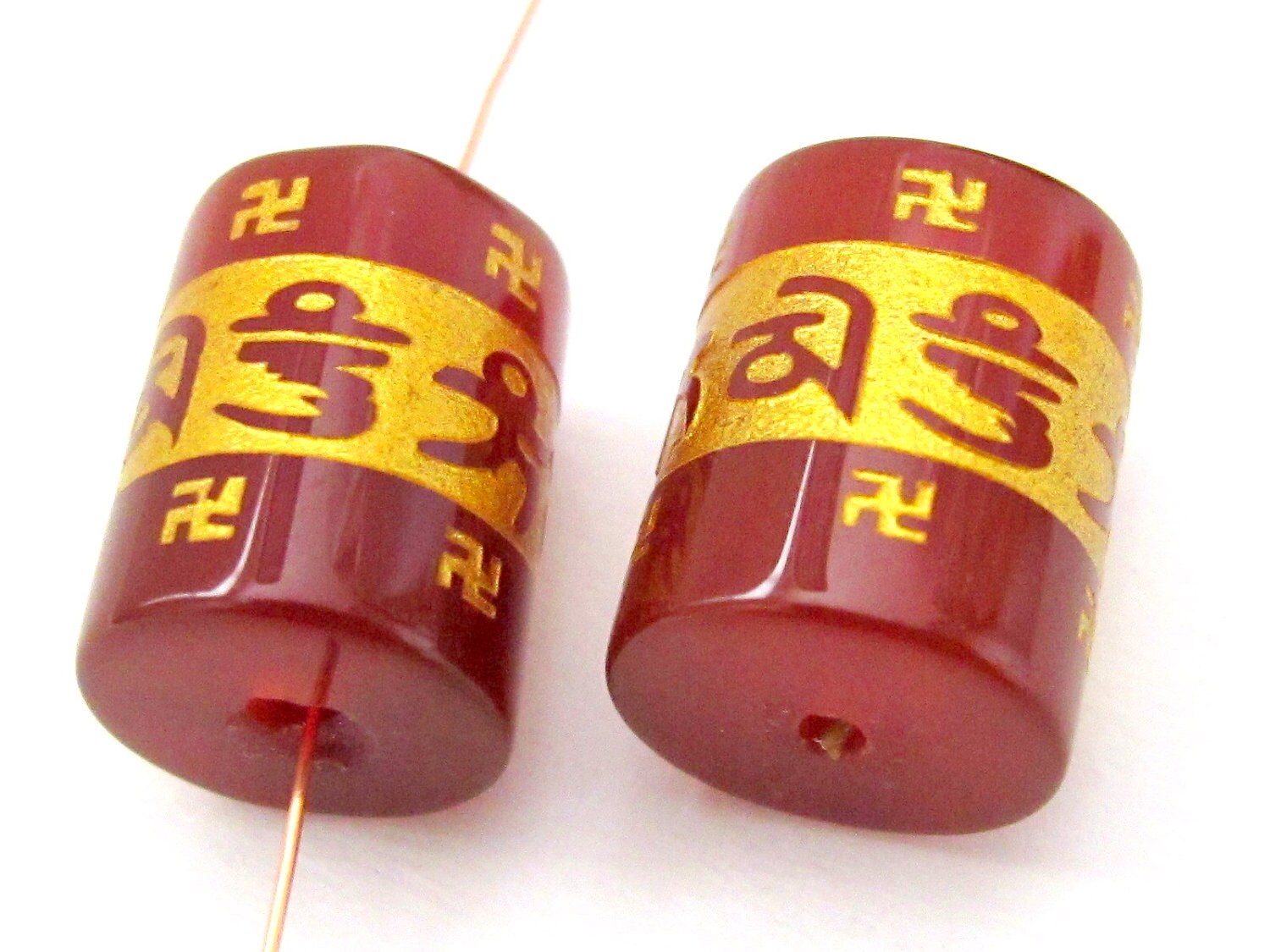 Etched Agate Tibetan Om mantra bead - 1 bead - BD147