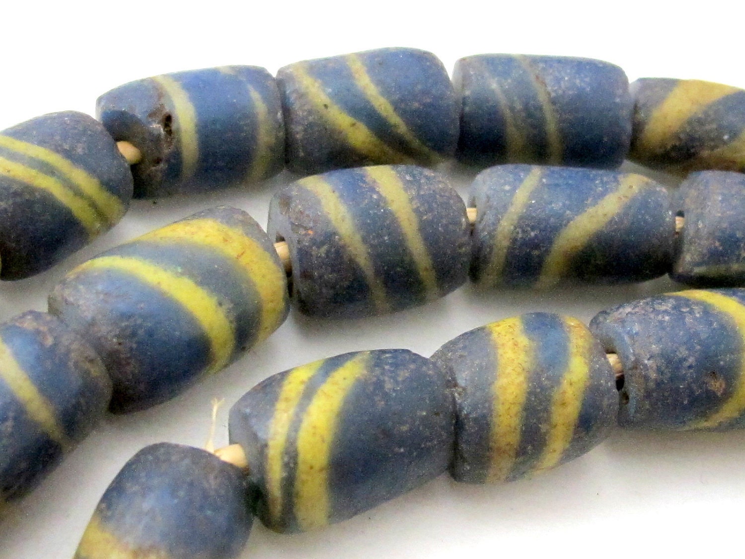 old african glass beads blue color - 6 beads - BD211