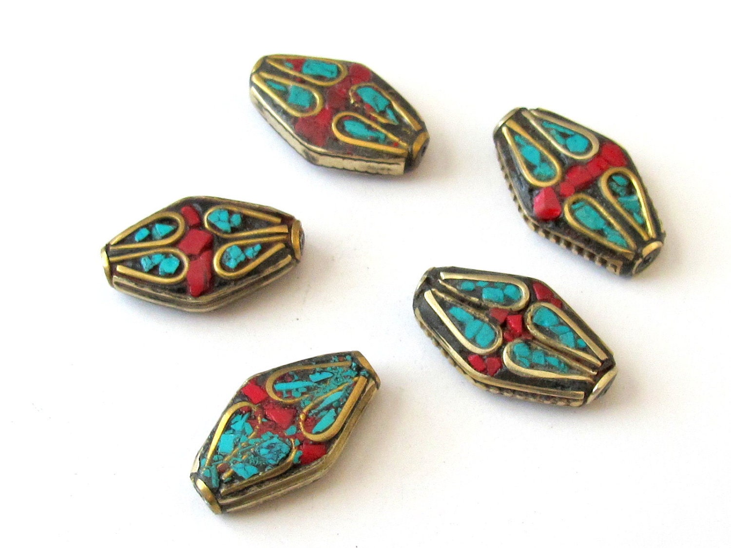 Kite shape brass beads from Nepal -1 bead-BD040