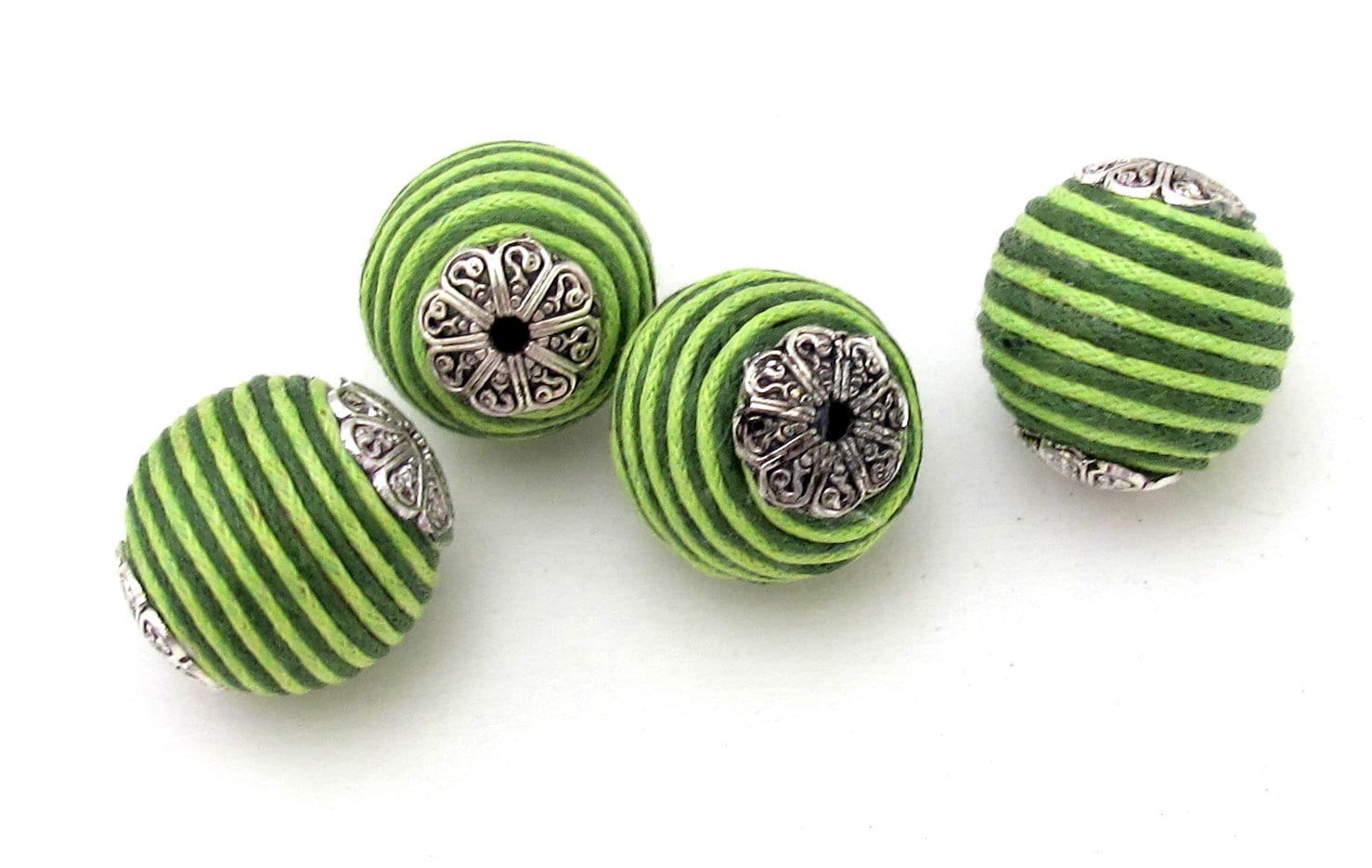 Lime green capped beads - 2 beads set - BD196