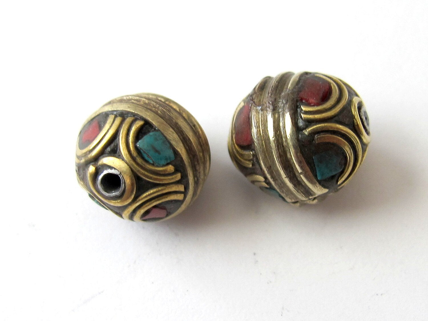Nepal oval shape brass beads - 2 beads-BD050