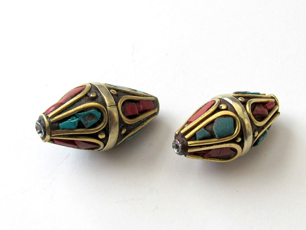 Nepal bead - Nepalese bicone focal pendant bead - 1 bead - BD052