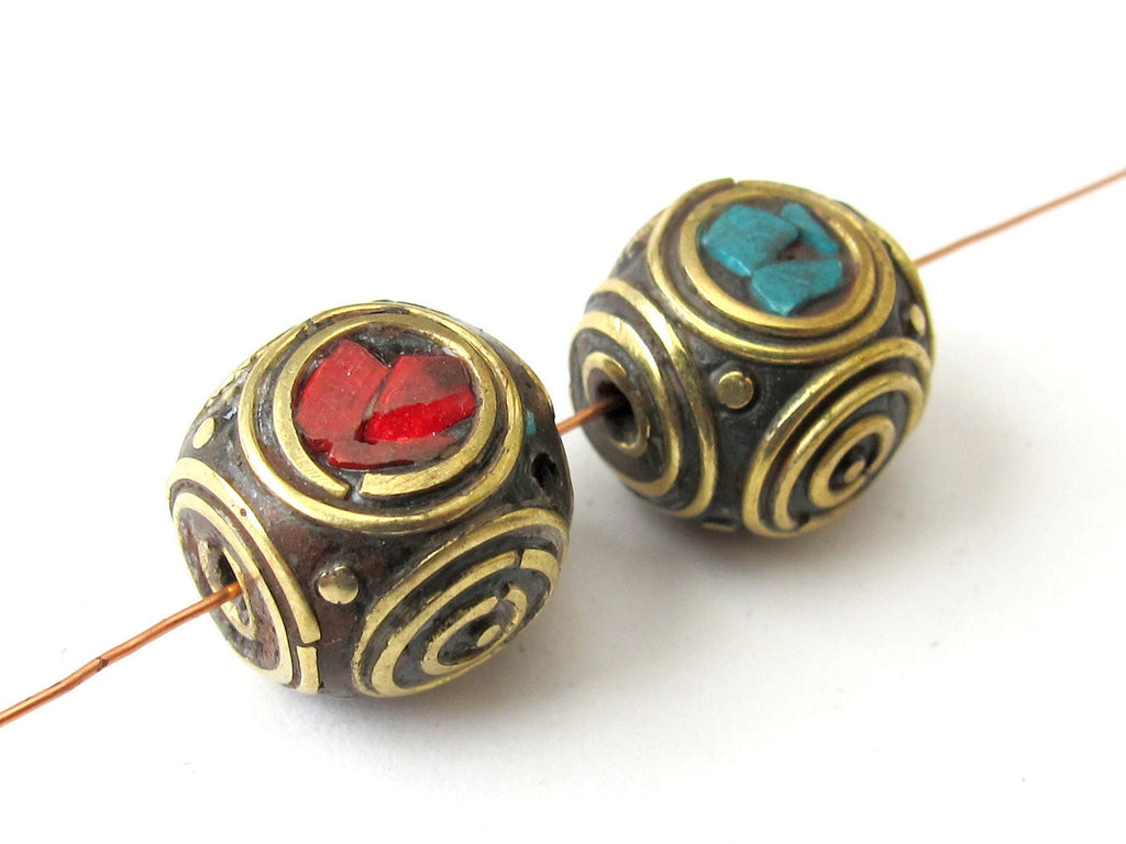 2 pieces - Beautiful cuboid Concentric circles design nepal Brass Beads - BD068