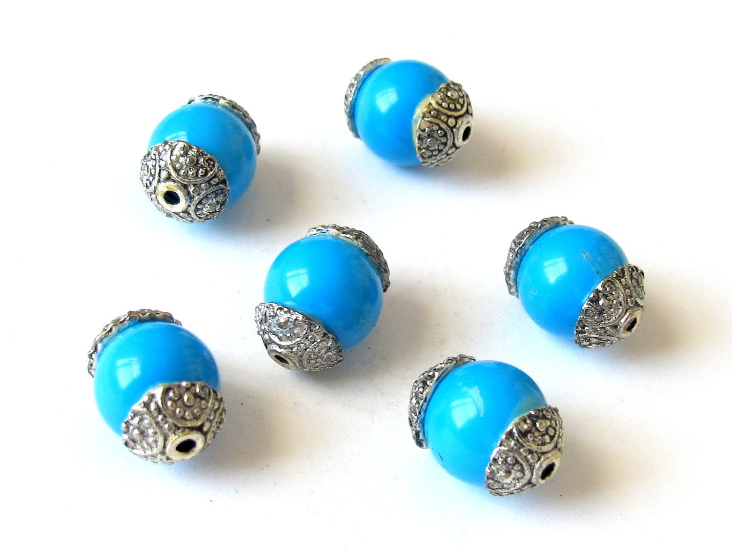 Tibetan capped blue stone bead - 2 bead - BD091