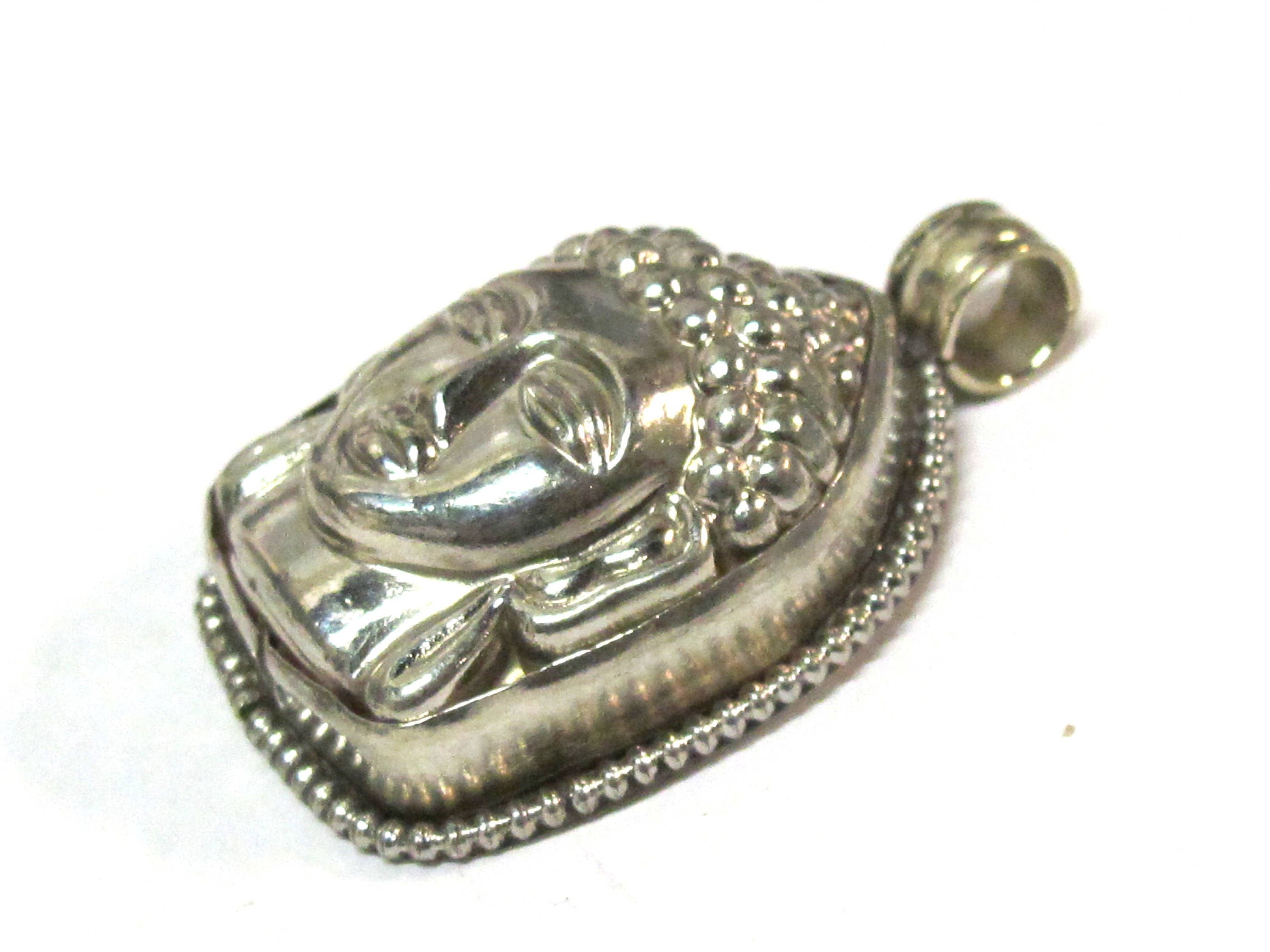 1 pendant- Tibetan silver color Buddha face pendant reverse side floral carving from Nepal -PM597A
