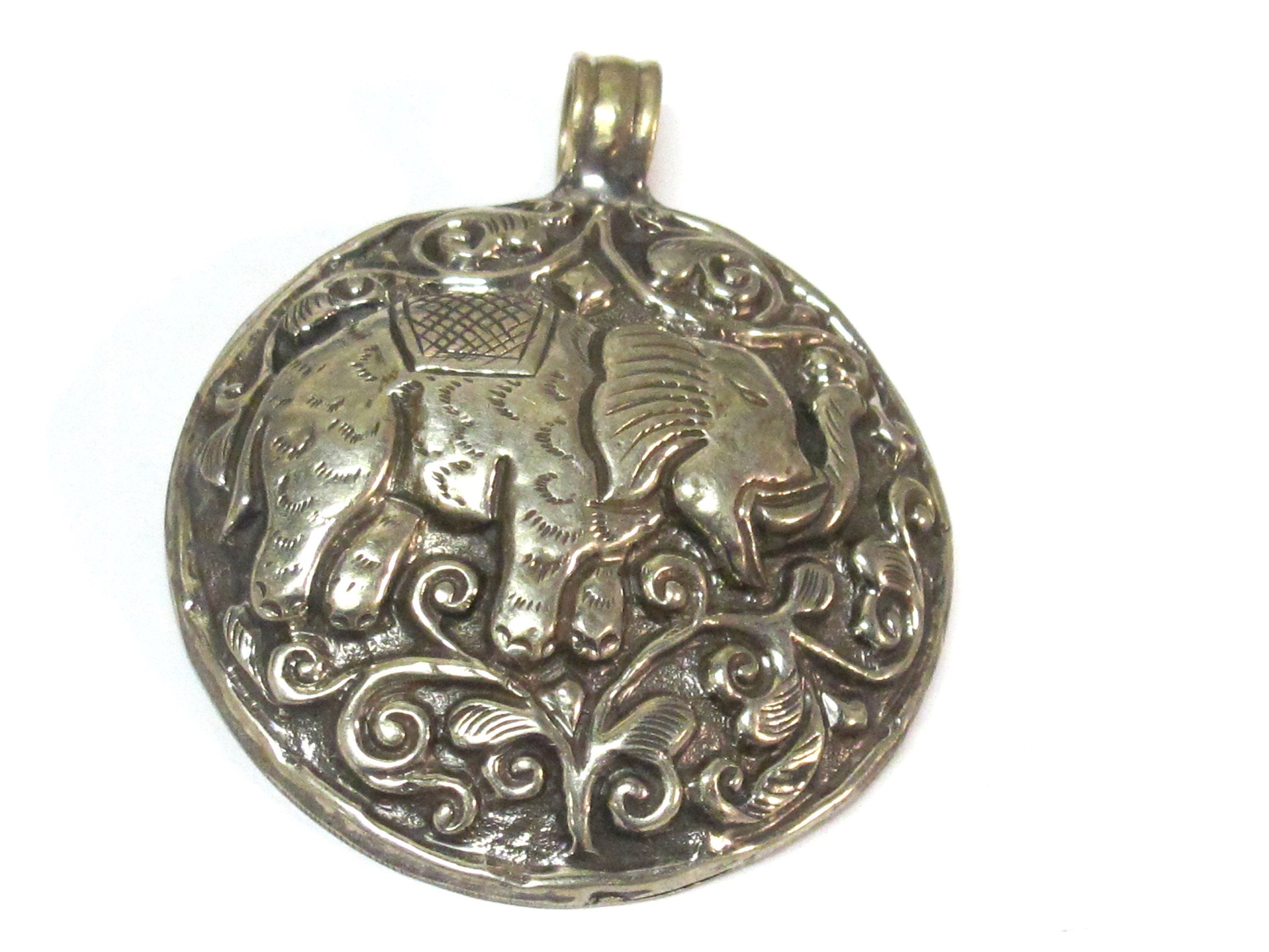 1 pendant - Gorgeous Tibetan elephant pendant antiqued silver color finish with reverse side carvings - PM351C