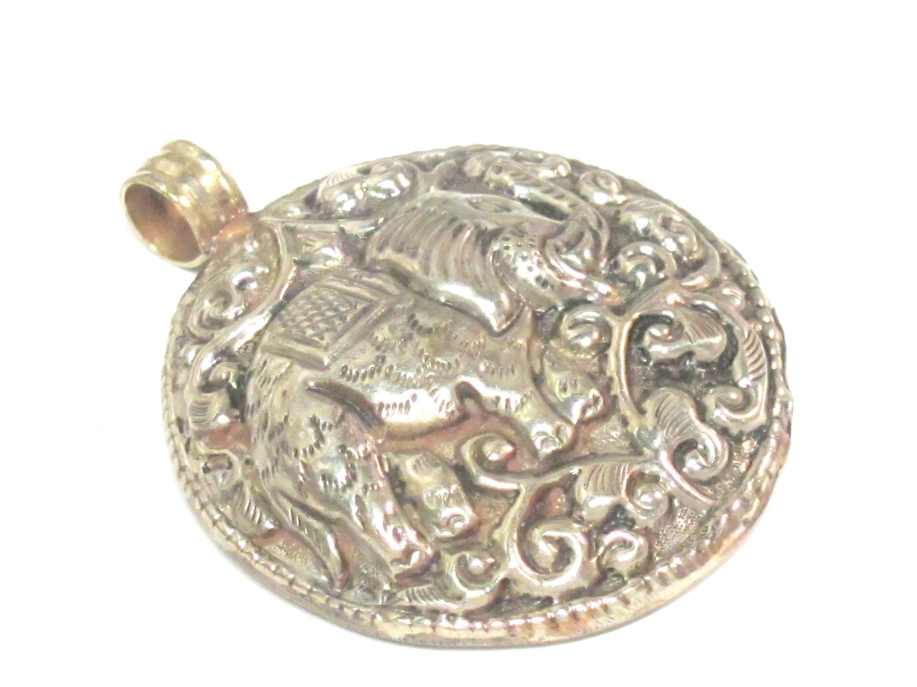 1 pendant - Gorgeous Tibetan elephant pendant antiqued silver color finish with reverse side carvings - PM351C