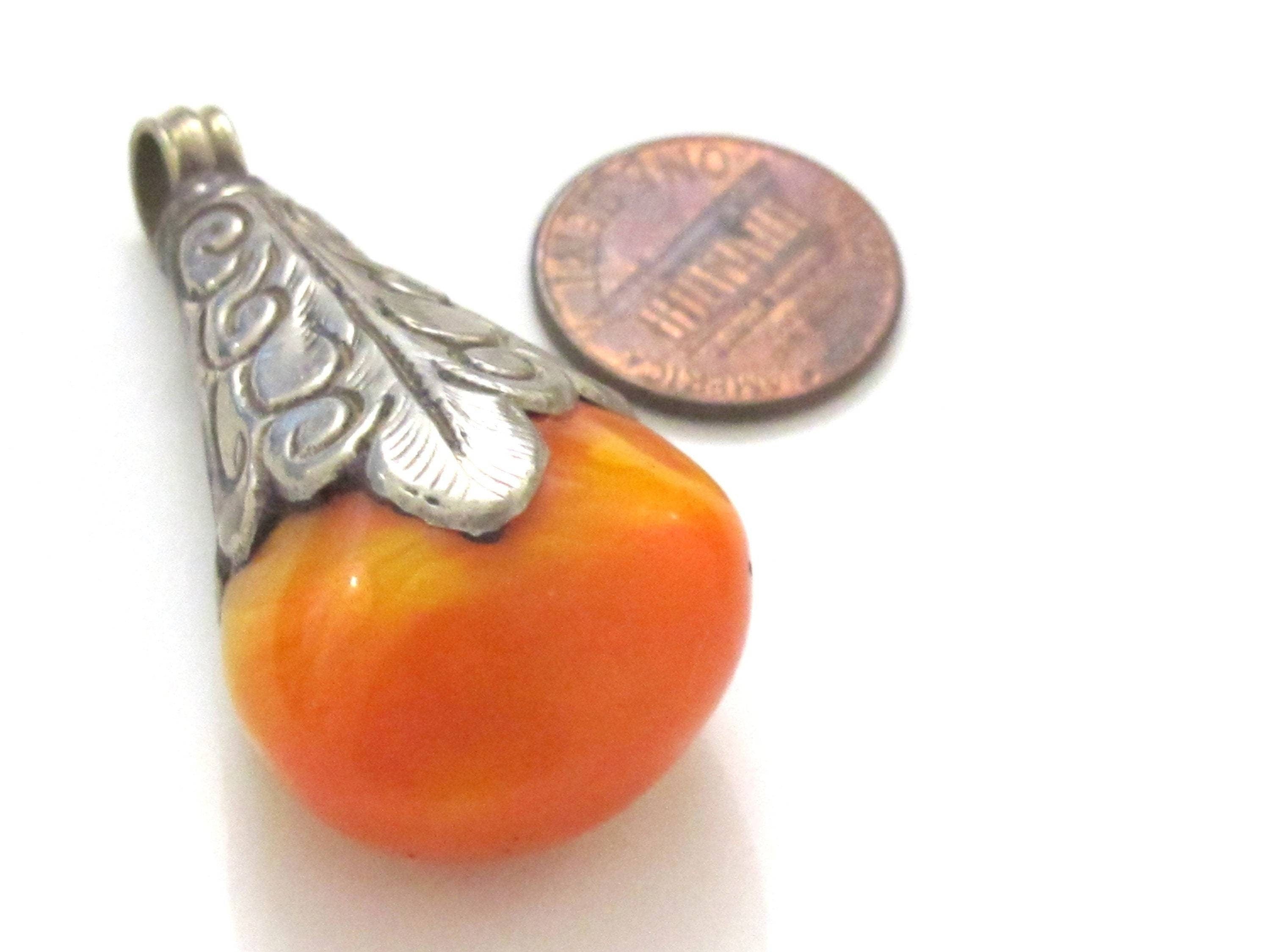 1 pendant - Teardrop shape Tibetan silver finish capped copal resin pendant -- PM323C