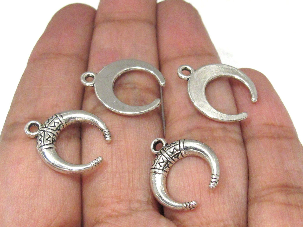 10 charms- Crescent moon shape small size charms supply antiqued silver tone - CM207