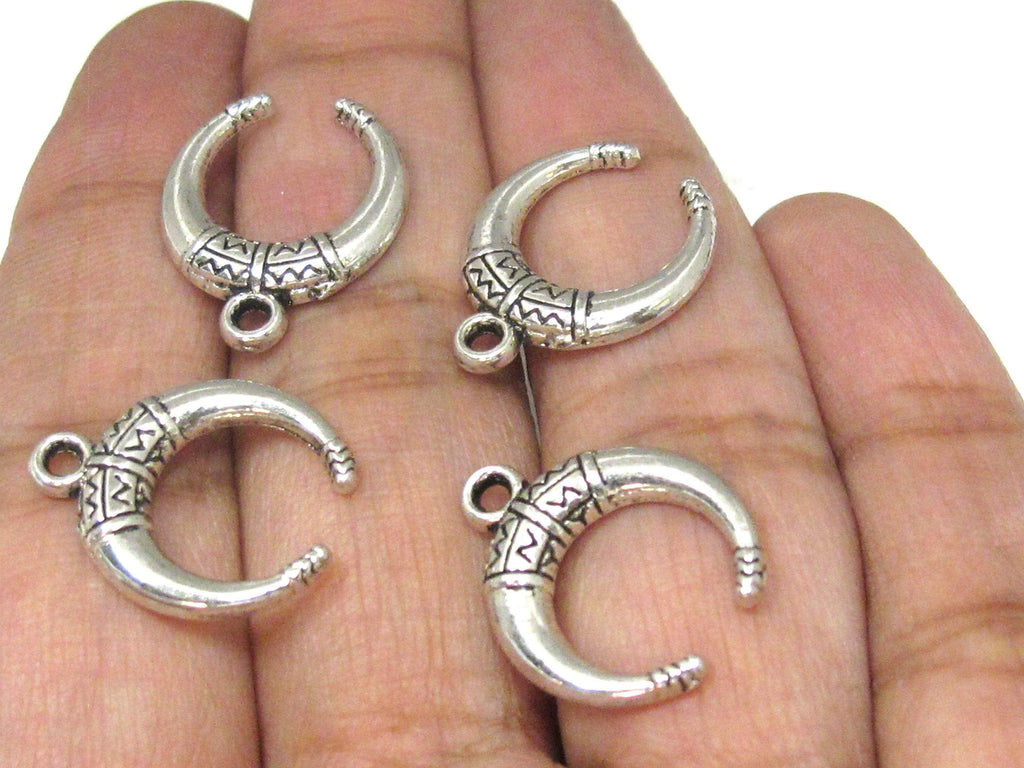 10 charms- Crescent moon shape small size charms supply antiqued silver tone - CM207