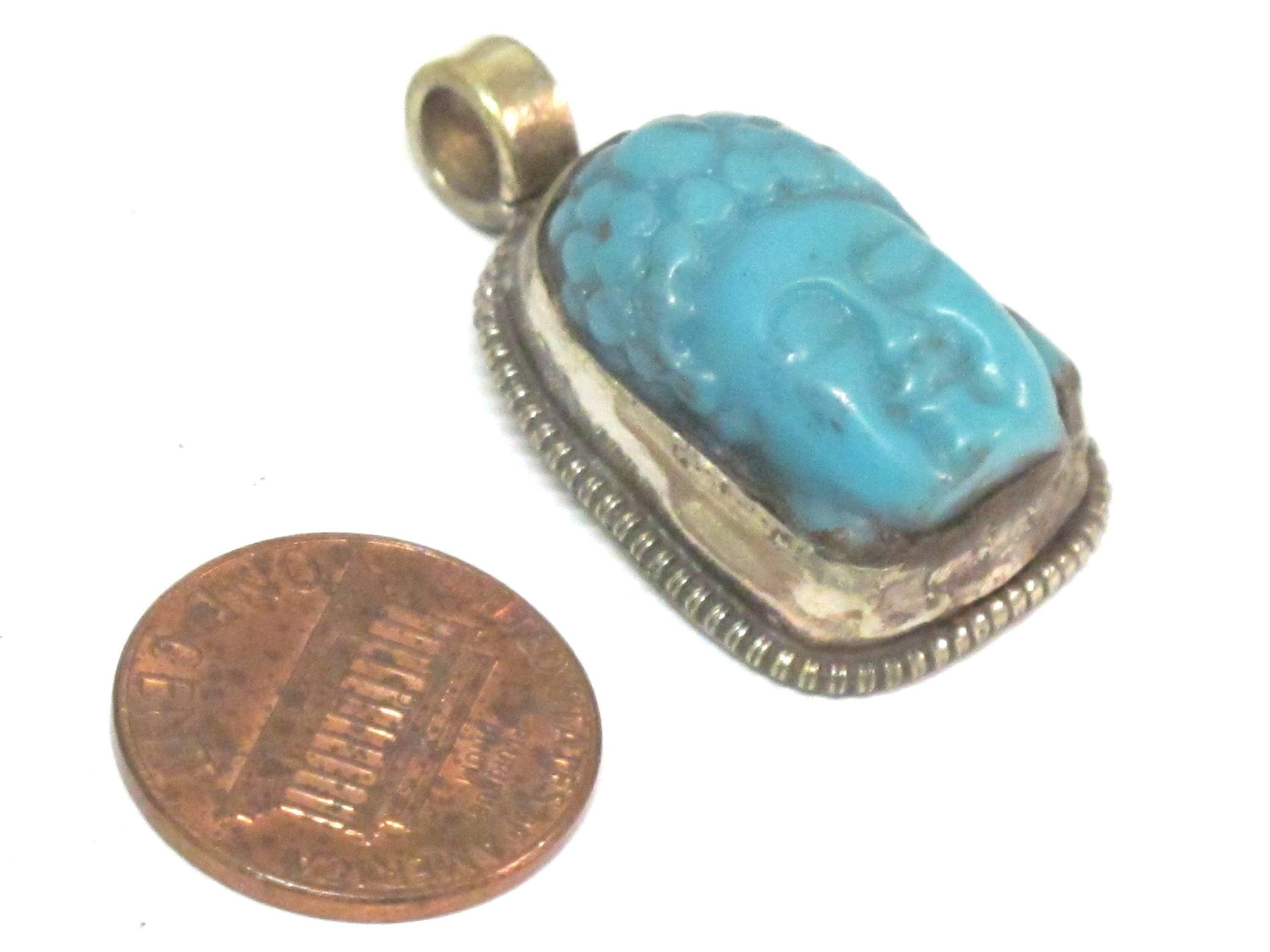 1 pendant -Tibetan Buddha pendant Small size Tibetan Nepal Buddha resin charm pendant with floral carving on other side-- PM590